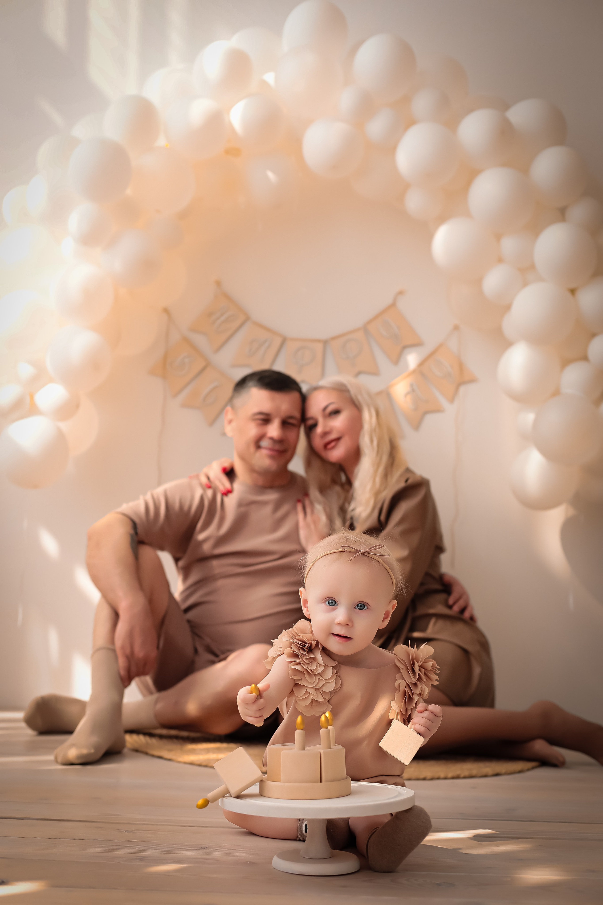 1 годик Эмилии. Фотограф г. Хабаровск. Семейные и индивидуальные съёмки