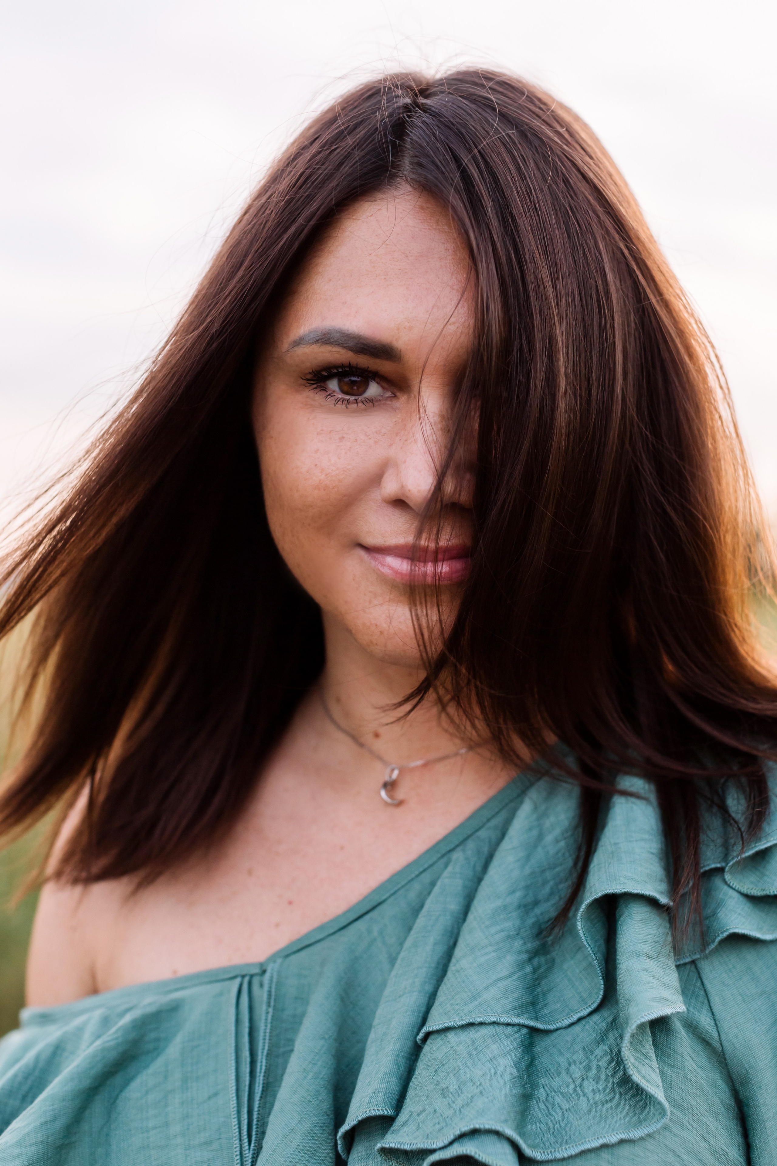 алёна малахова фотограф новосибирск семейный детский домашняя фотосессия в новосибирске день рождения репортажная съёмка фотосессия с лошадьми на конюшне деревня алтай  на природе фотосессия в детском саду мама и сын предложение руки и сердца идея  помолвка фотосессия берег закат детский день рождения годик торт аниматор лофт игровая продолжение следует prodoljenie_sleduet_  корпоратив тимбилдинг первоклашка линейка  контент  бизнес портрет оперный новат франция берет весна девушка мама и дочь мать и дитя