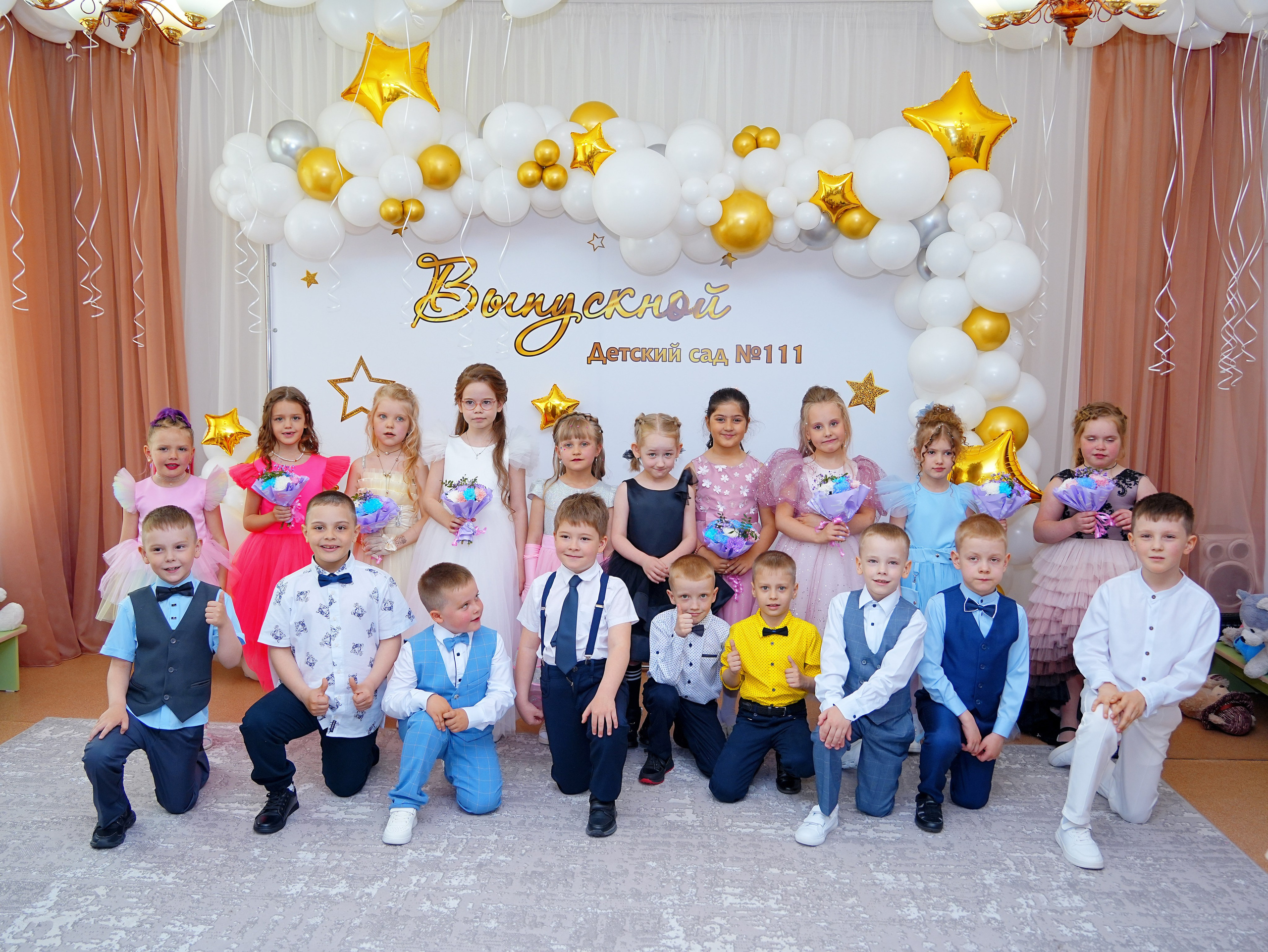 Фотосъемка видеосъёмка фотограф видеооператор новогодних утренников  в. Фотограф, видеооператор Нина Коршунова