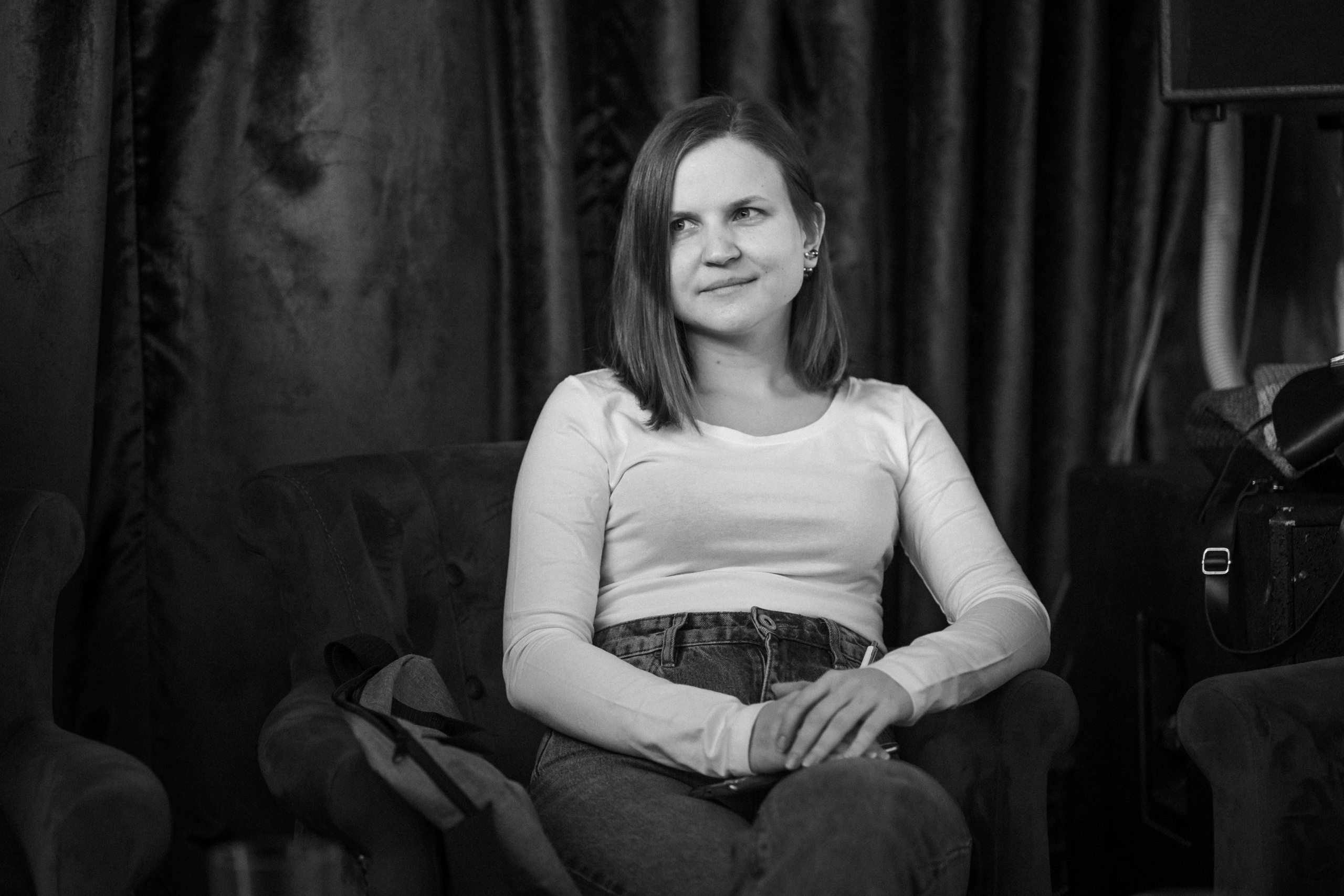 Презентация поэтического сборника. Творческие фотосессии в Москве. Фотоальбом лидера группы ЯЛО