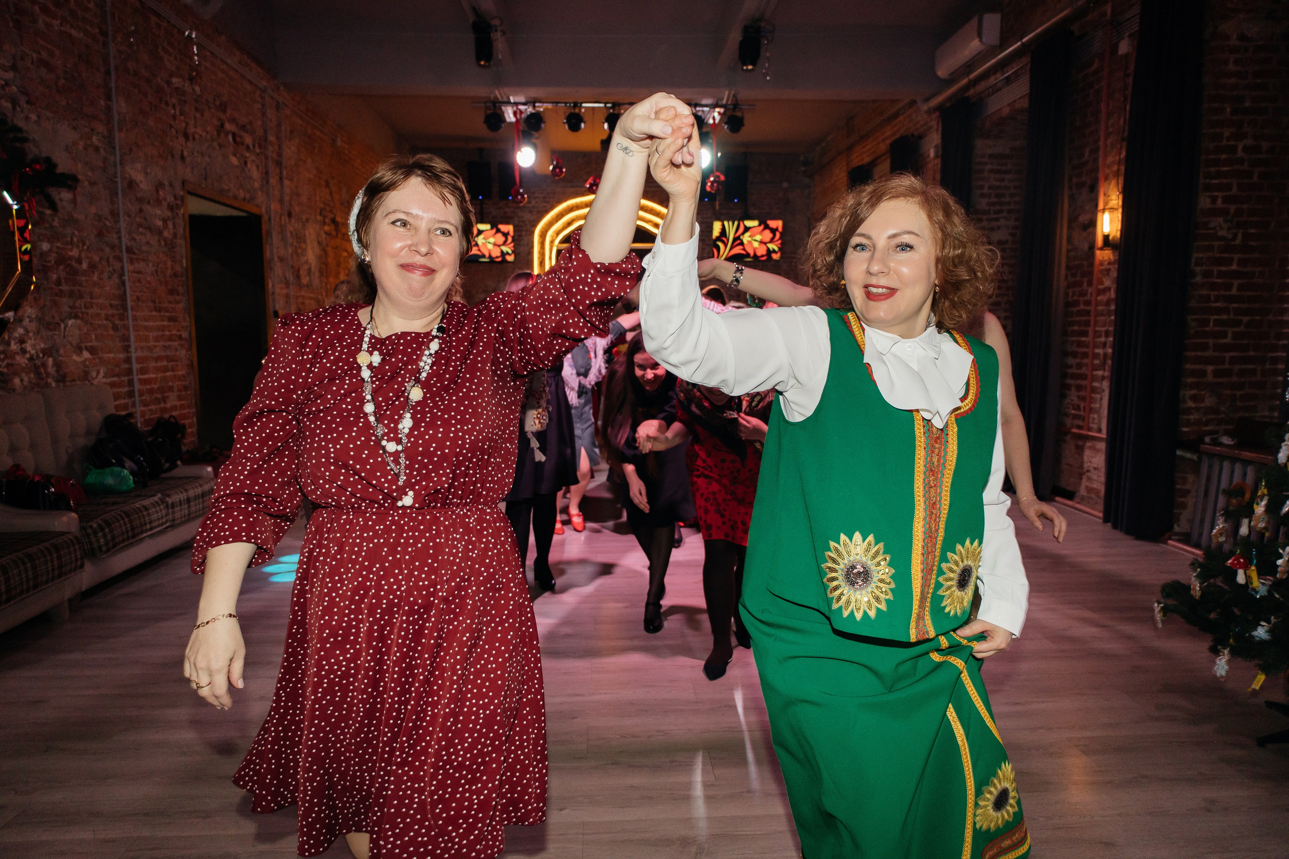 ЛогоЁлка2025. Семейный фотограф в Рязани и Рязанской области