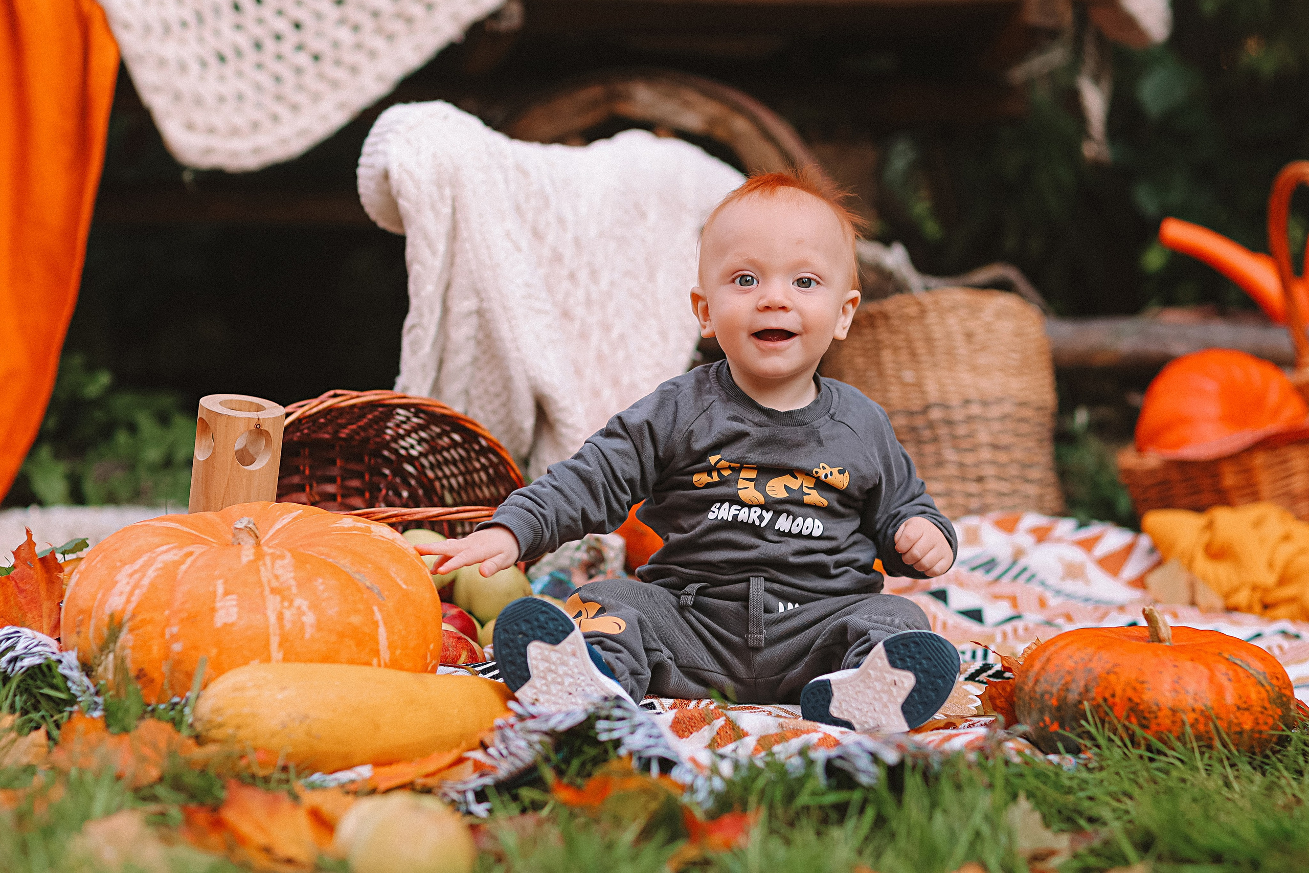 Тыквы. Семейный фотограф Тюмень, фотограф на роды Салмина Мария
