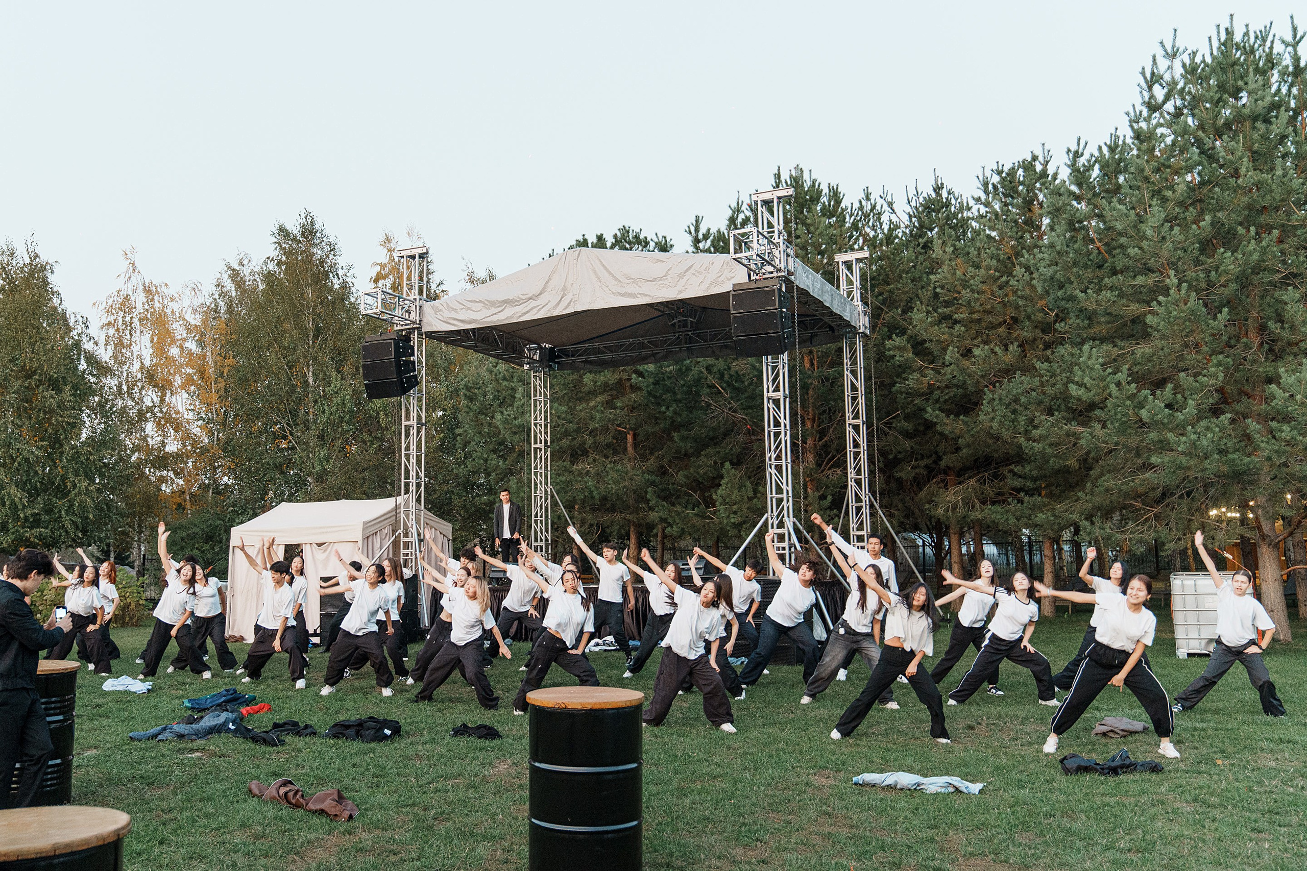 Презентация новой моделей JAC JS8. Фотограф TAULAN_1