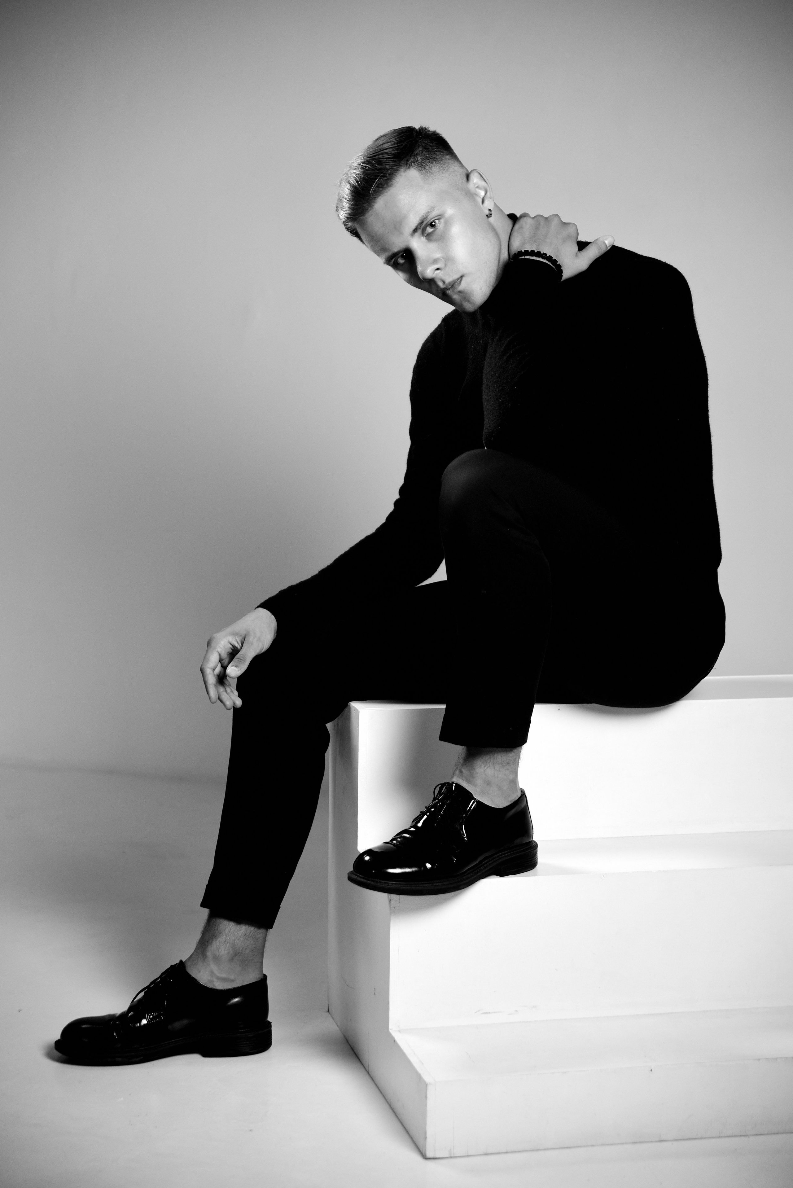 Никита. Кинематографичный свет