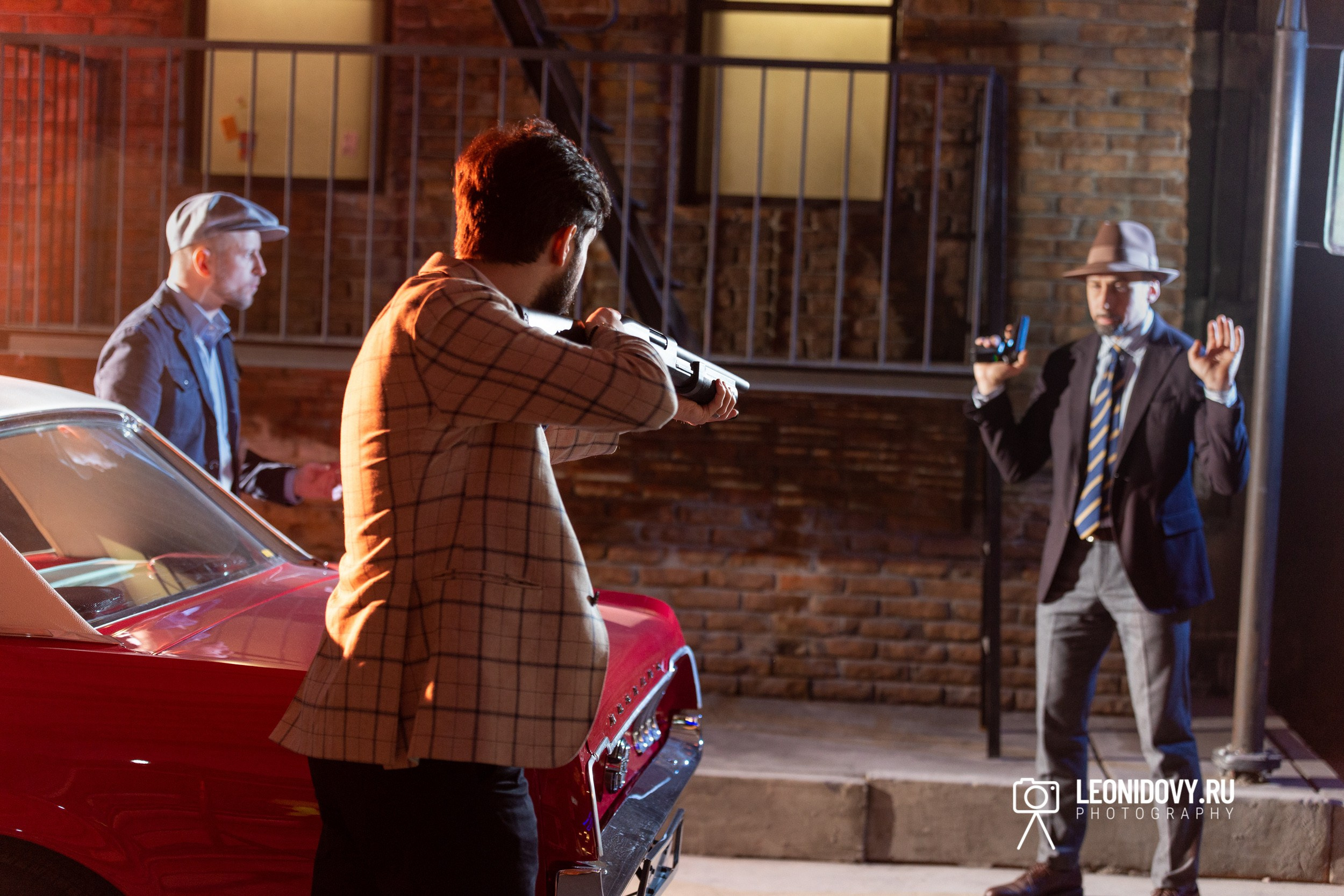 Мустанг и Дробовик