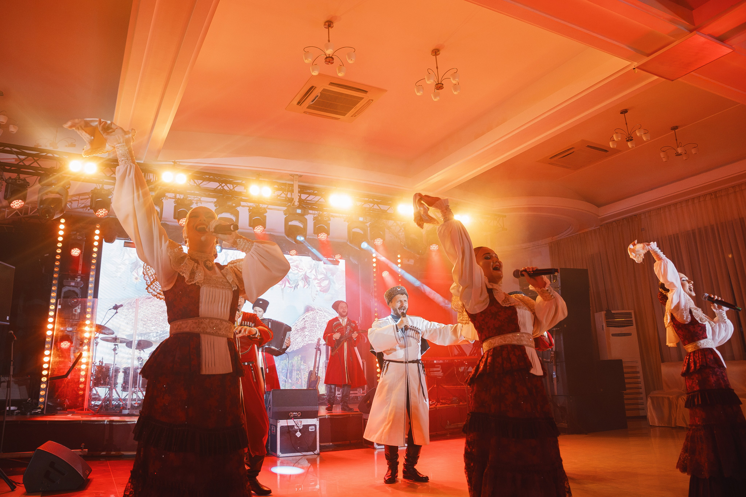 Сады Придонья. Гала ужин. Свадебный и репортажный фотограф в Волгограде Антон Сидоренко