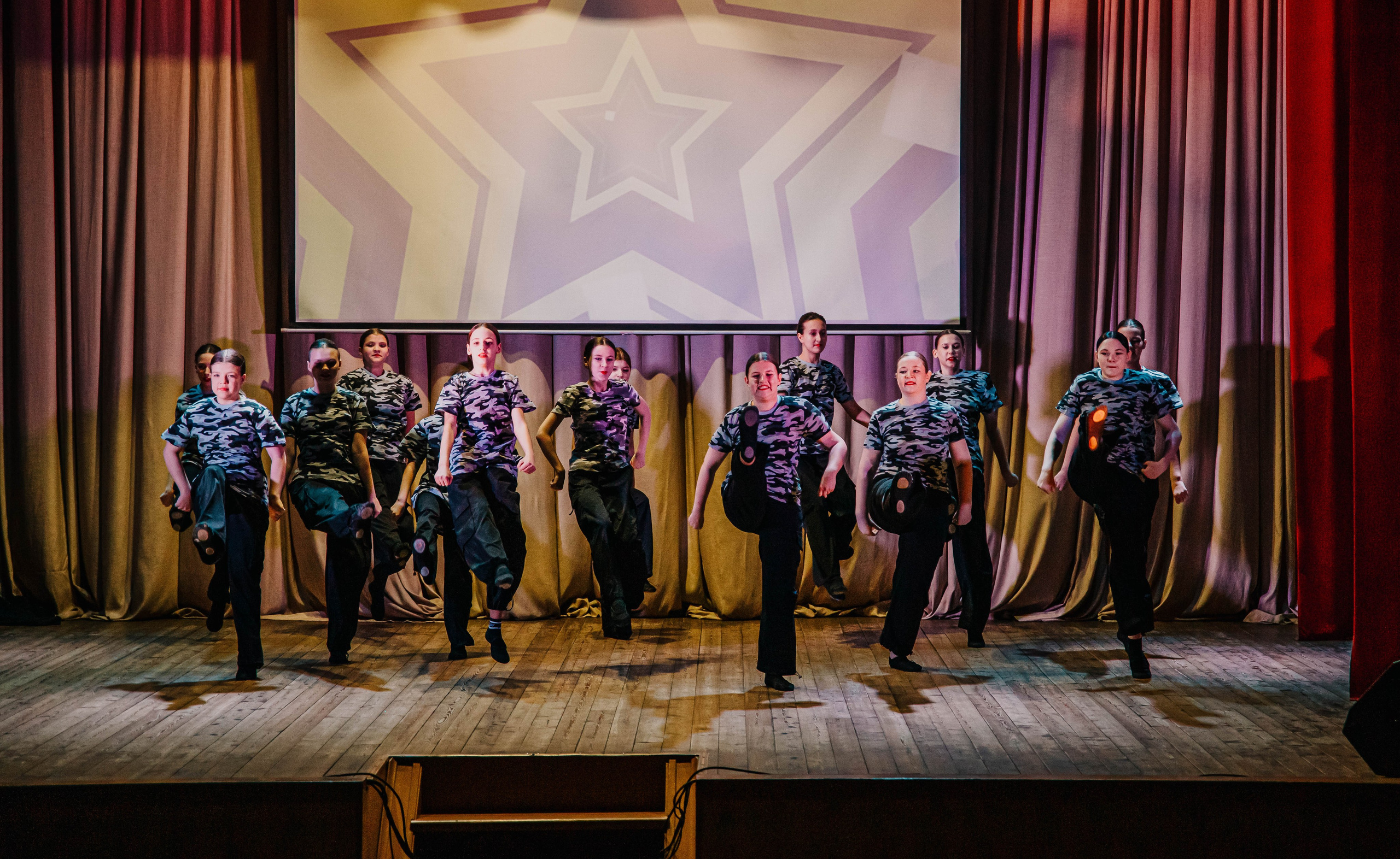Отчетный концерт хореографического коллектива Пульс!. Фотограф Дарья Маташкова