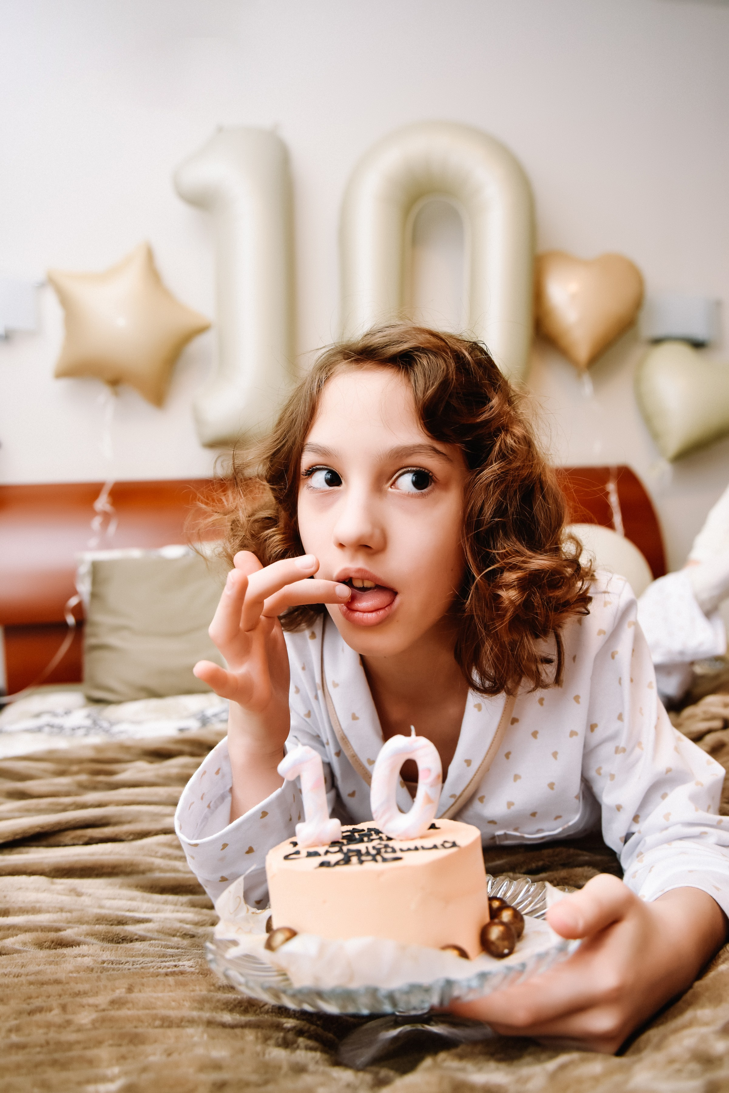 Полине 10 лет