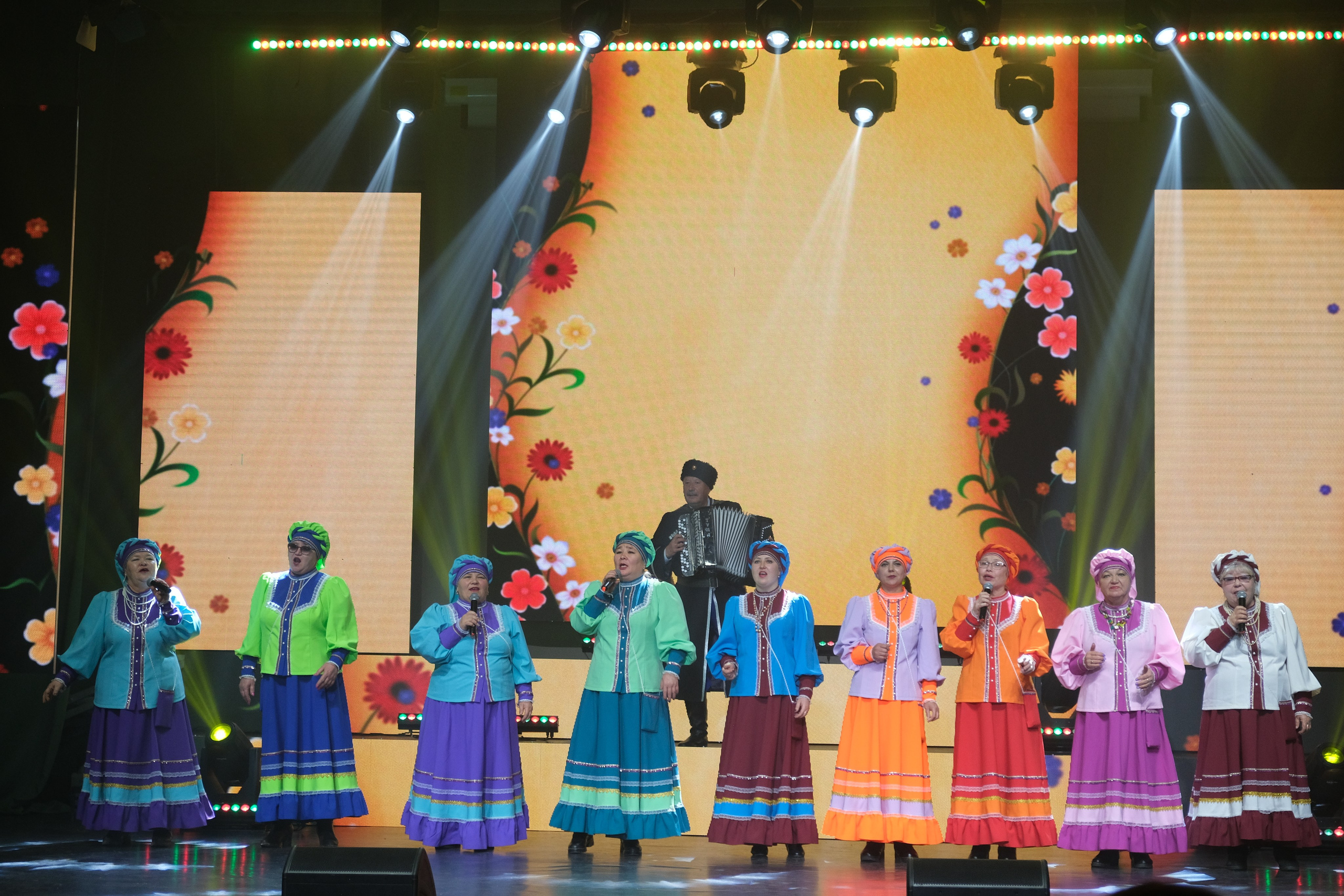 Концерт, посвященный 100-летию Хоринского района. Сэсэг — дочь степи | семейный фотограф