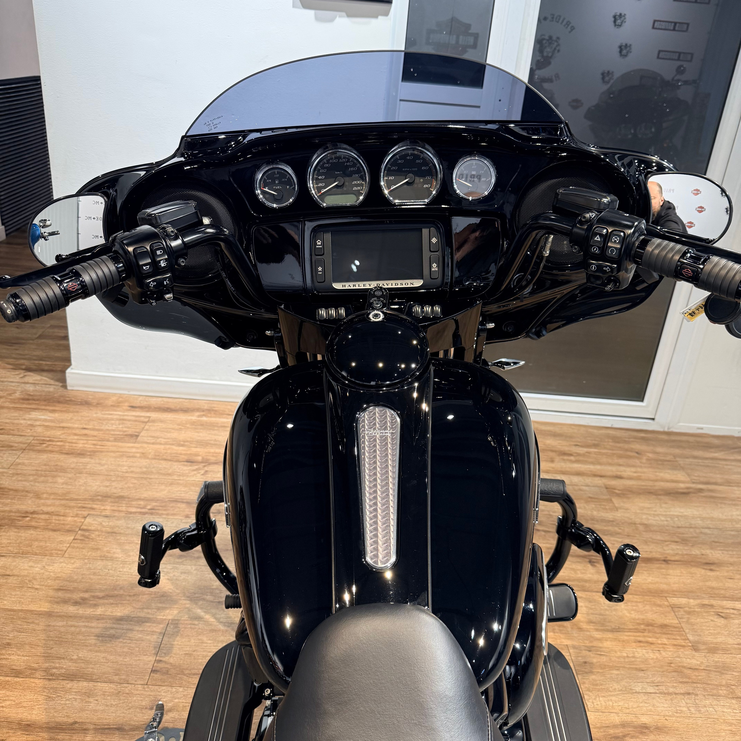 Harley-Davidson Street Glide Special, 2017, 43 883 км. Hello Davidson, Москва. Только хорошие мотоциклы…