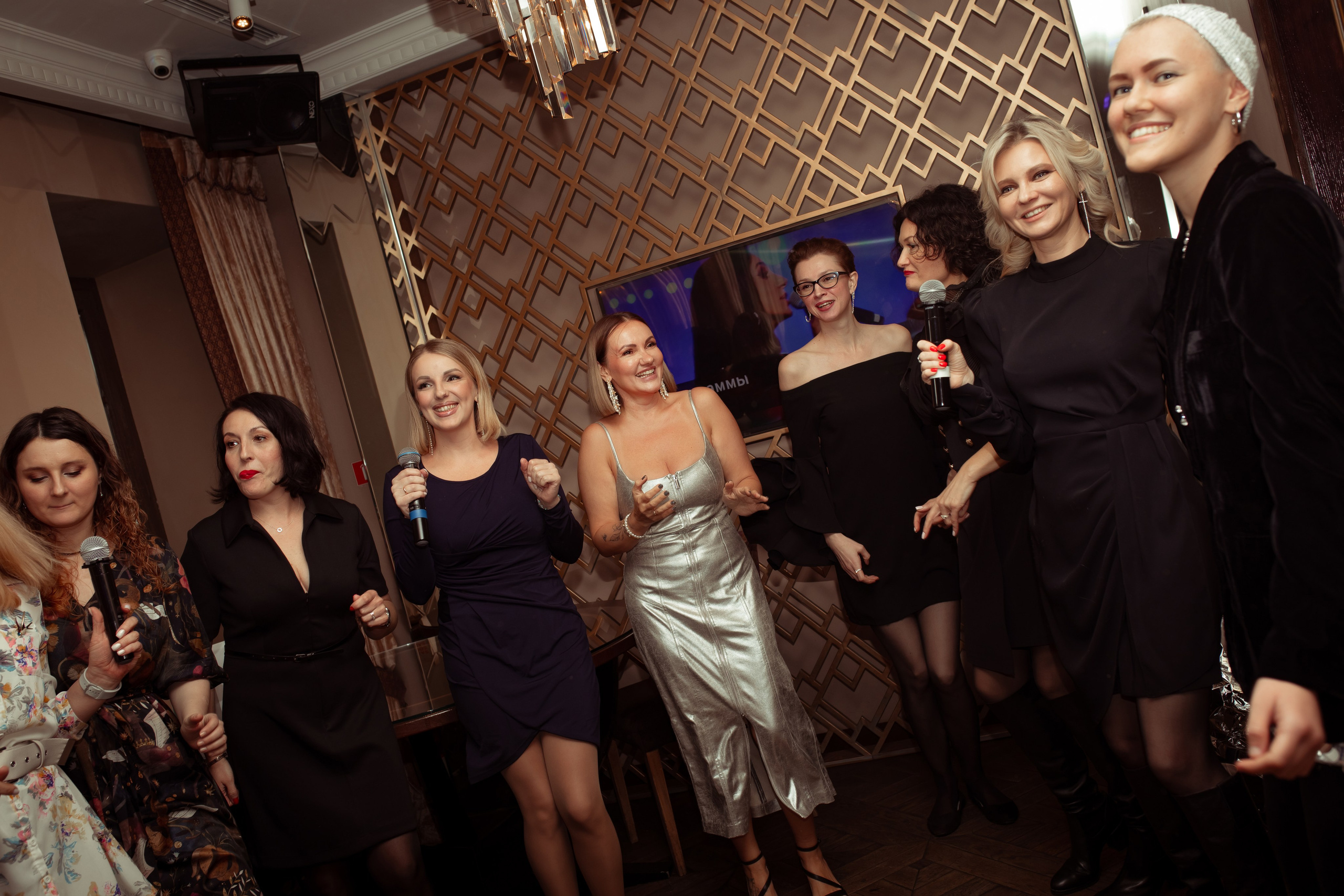 Юбилей в караоке. Семейный и детский фотограф в Москве Дорогова Екатерина