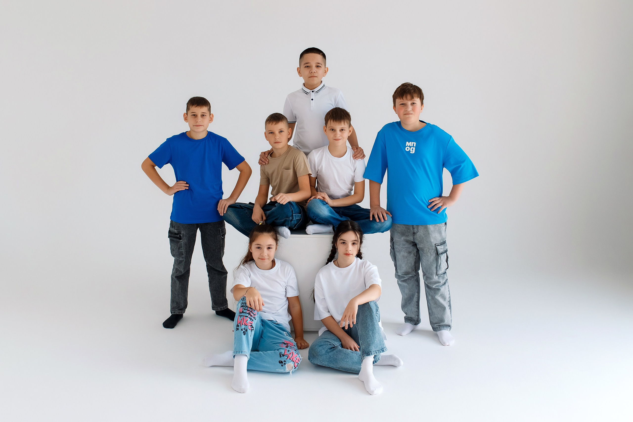 4 класс съемка в фотостудии. Фотограф Любовь Корниенко, Примоский край