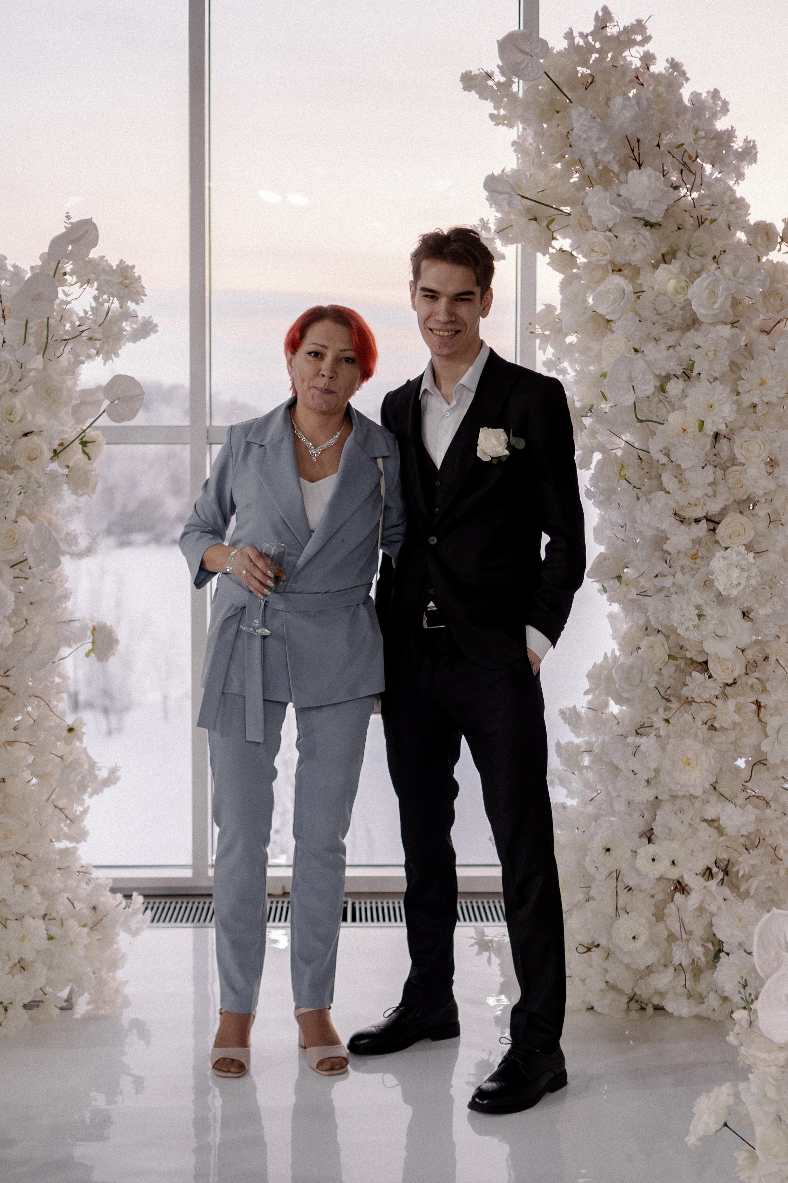 СВАДЕБНАЯ СЬЕМКА СБОРОВ В ОТЕЛЕ И ВЫЕЗД НА ЦЕРЕМОНИЮ (СНЯТО В СИБИРЕ В НИЖНЕВАРТОВСКЕ). Профессиональный фотограф, Санкт-Петербург — Виктория Богомолова