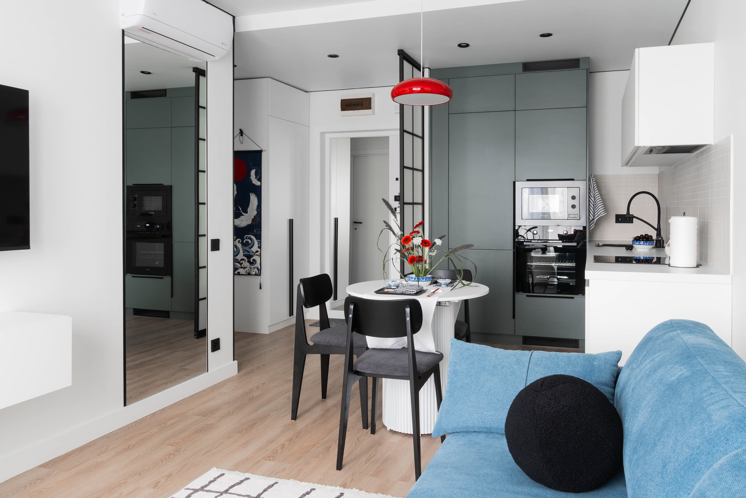 Открытое шоссе /Япония. Контент-съёмка и бизнес-портреты в Москве. Виктория Кулюкина