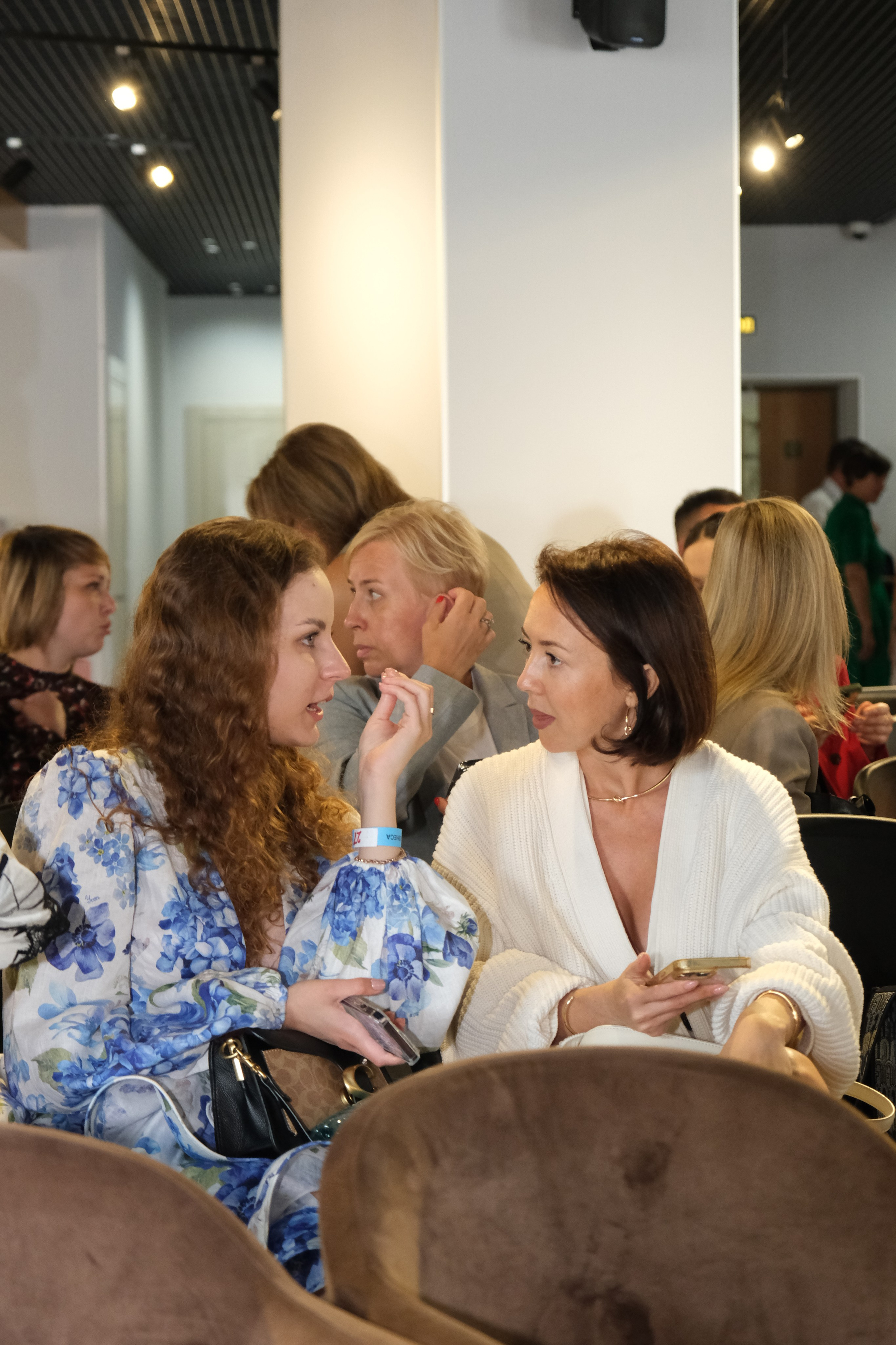 АКСЕЛЕРАТОР ИНФОБИЗНЕСА |. Индивидуальная фотосъёмка в Москве. Фотограф Василиса Тарасова