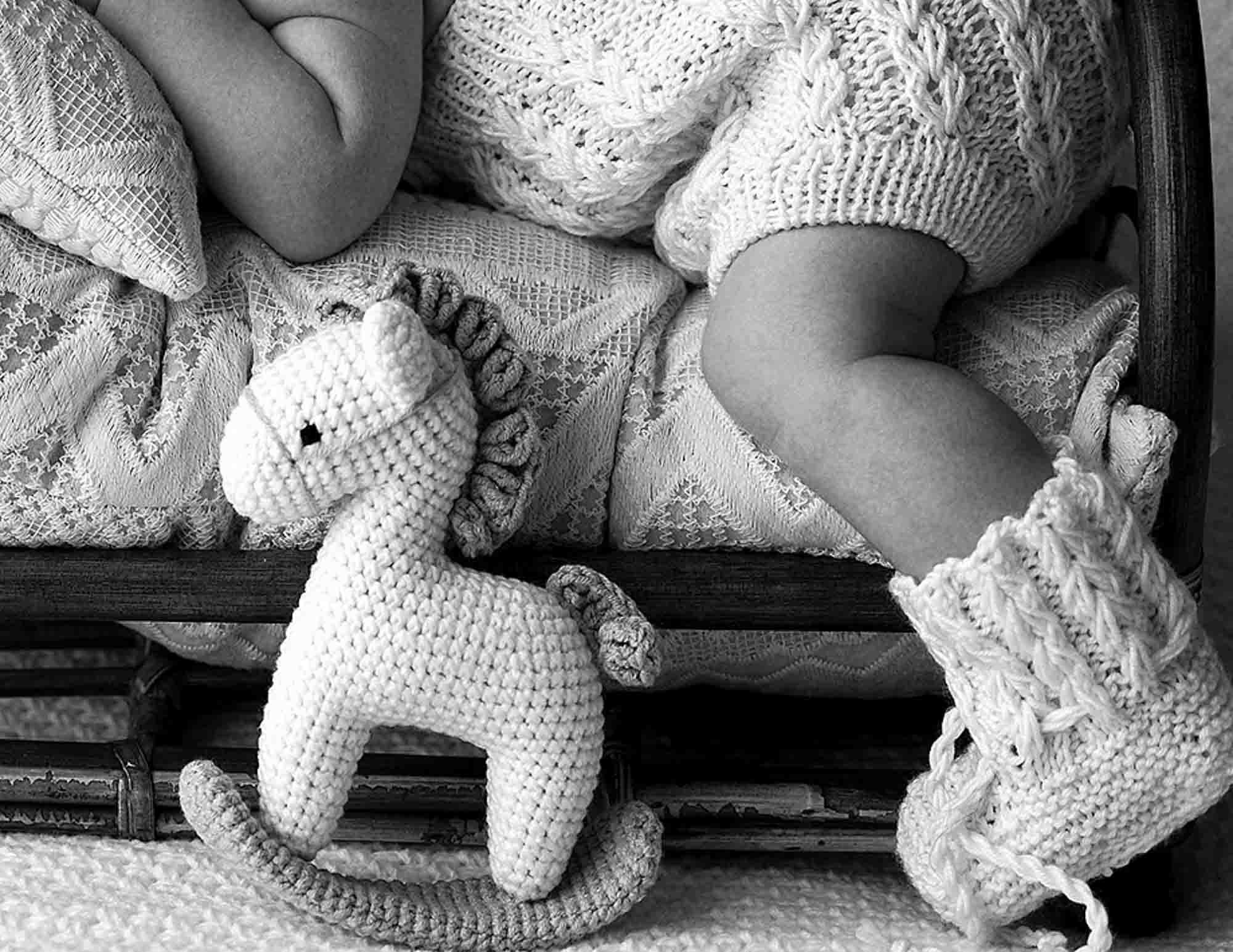 ЧБ- моя отдельная любовь. Фотограф новорожденных (ньюборн) в г. Уссурийске Приморский край Ирина Губанова