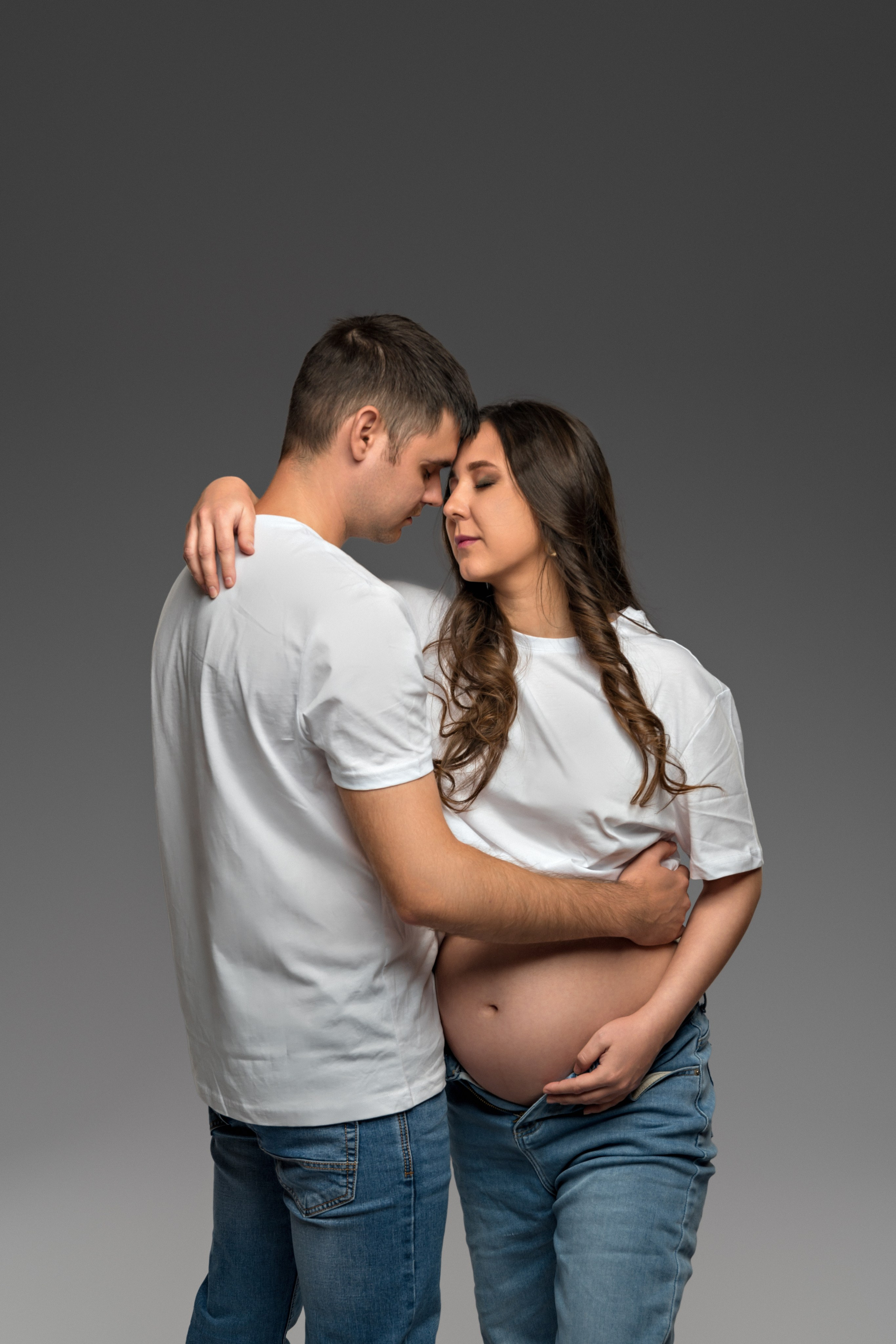 Беременность. Индивидуальные, семейные, студийные съемки в Серпухове и за пределами