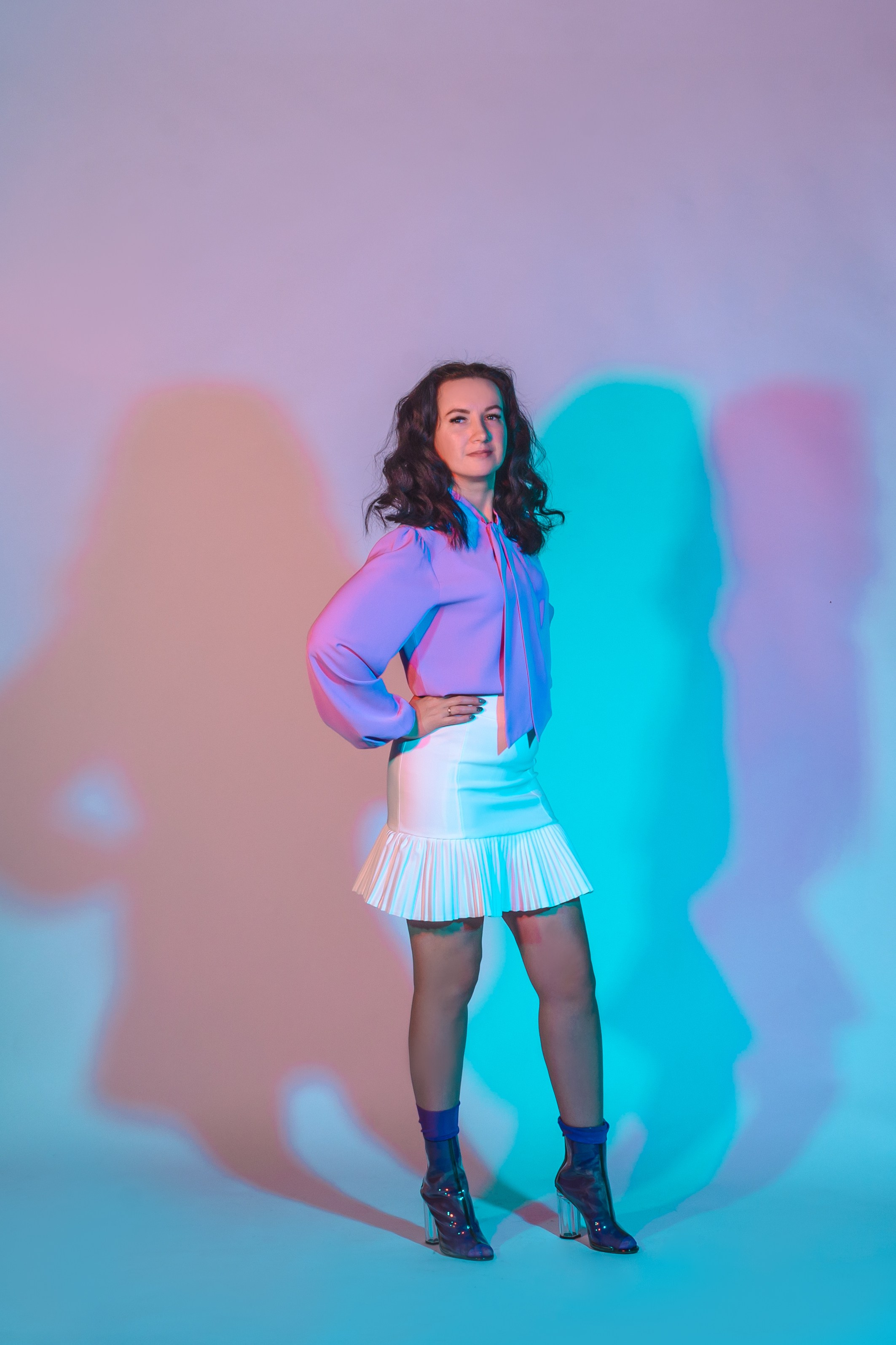 Съемки в студии. Индивидуальные, семейные, студийные съемки в Серпухове и за пределами