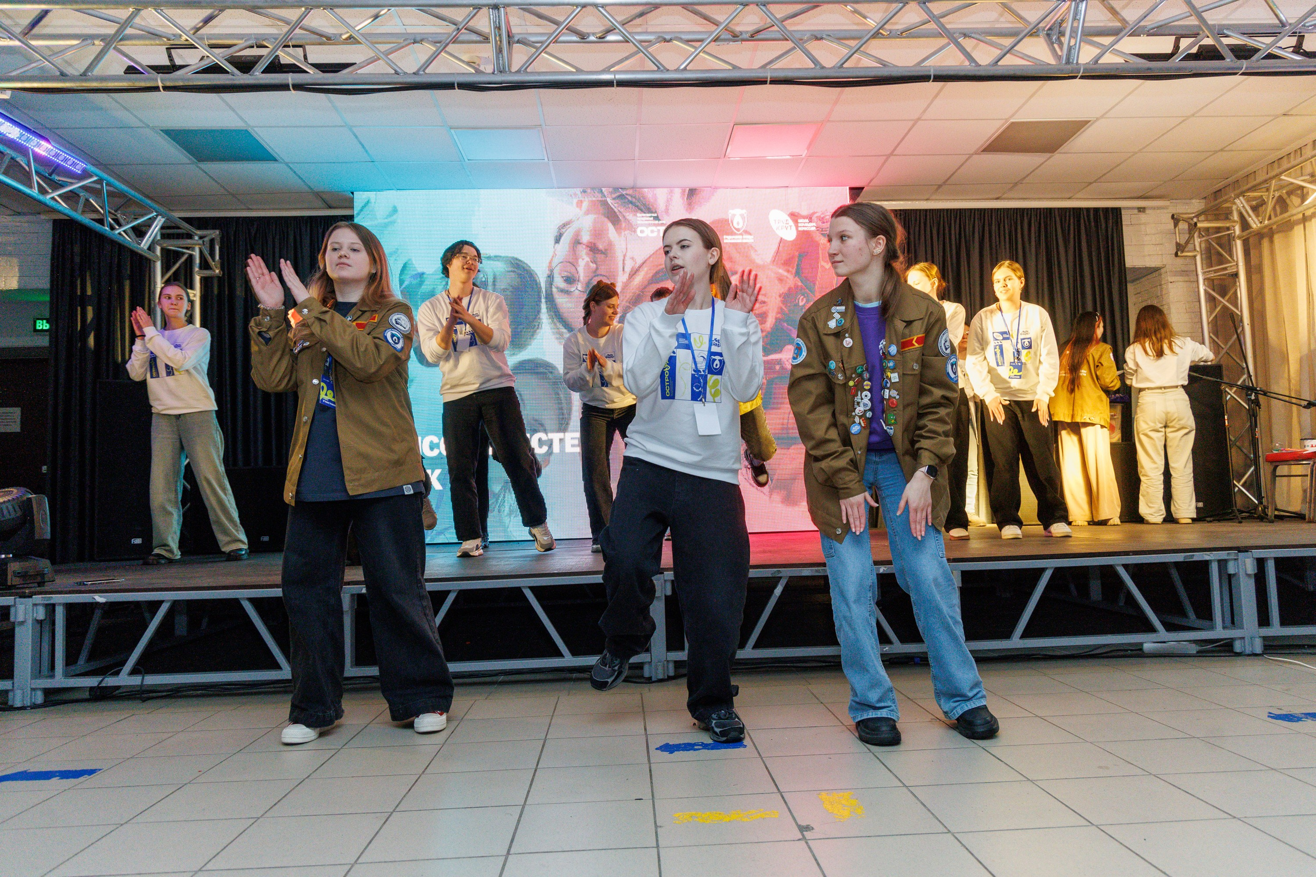 Студенческие отряды.Школа командиров и Комисаров. Свадебный, семейный и репортажный фотограф в Южно-Сахалинске Артур Петросян