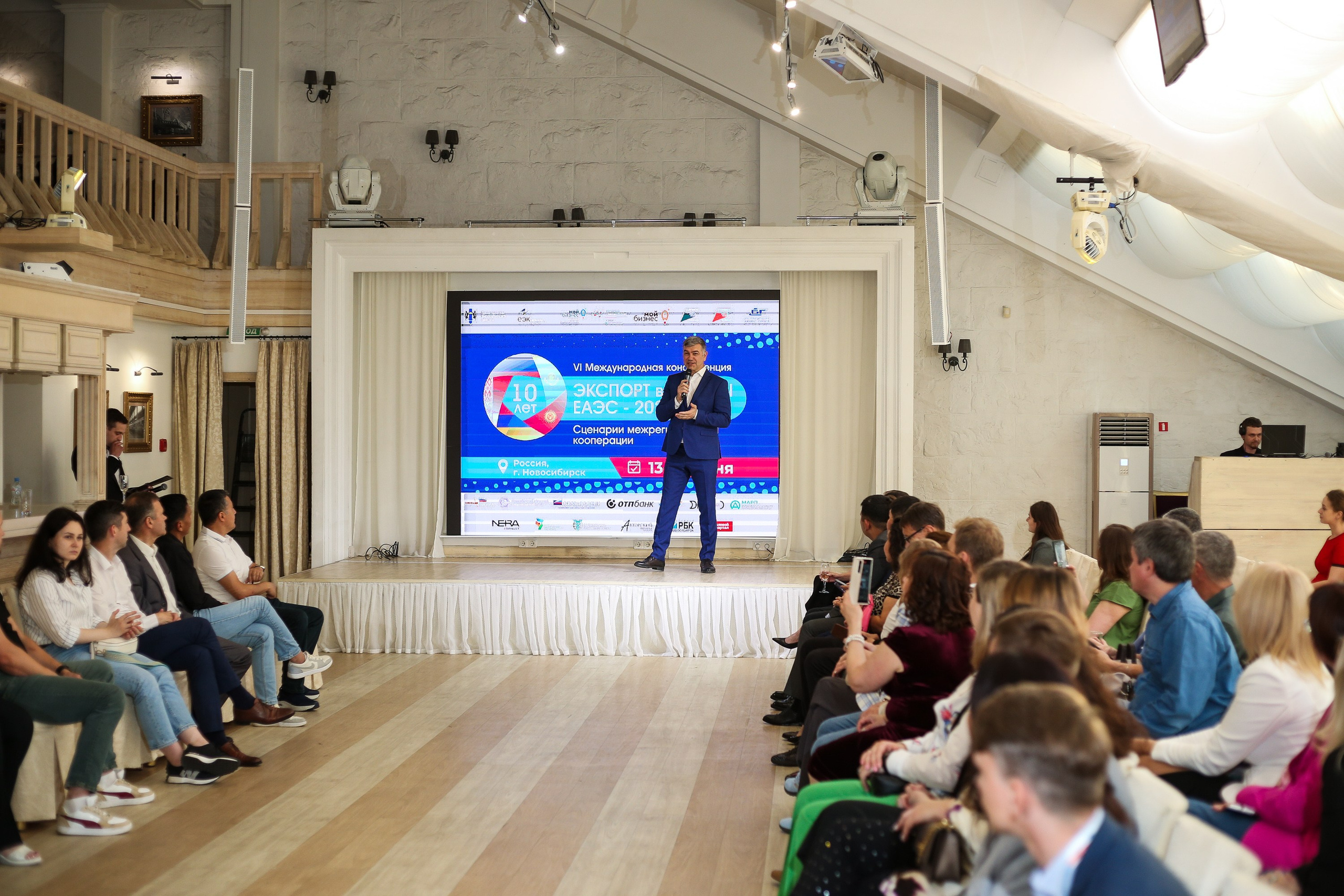 Модный показ в Paradise. Портретный и репортажный фотограф. Мыльников Илья