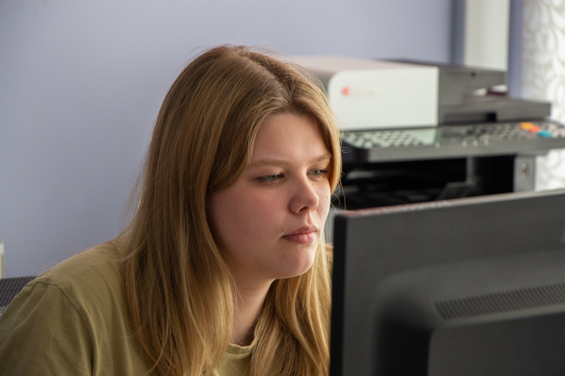 Приёмная компания «ПРОФЕССИОНАЛИТЕТ». Design by — фото, обучение, портфолио. Фотограф Рязань