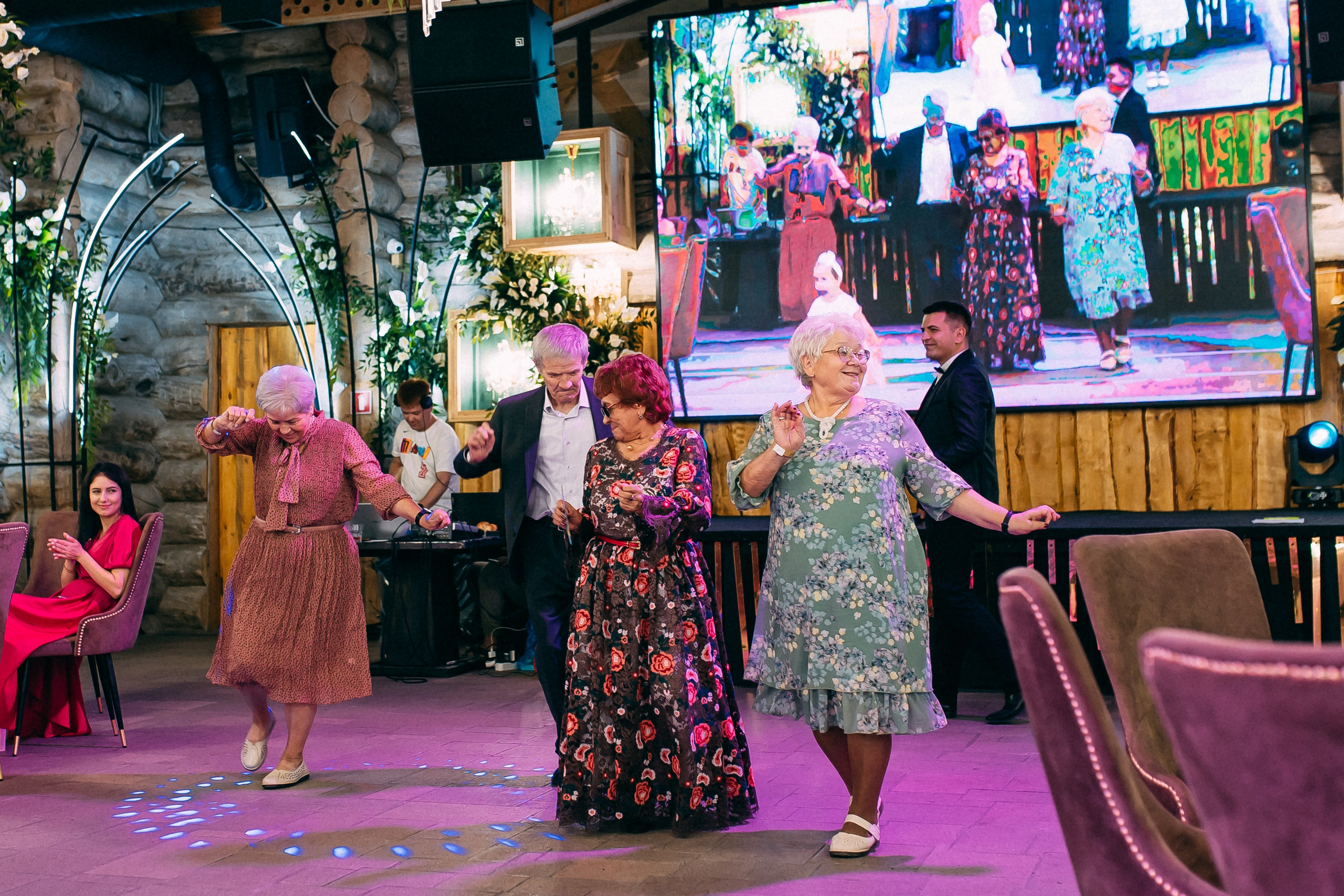 Репортаж. Свадебный и семейный фотограф в Алматы Laura Dosmann