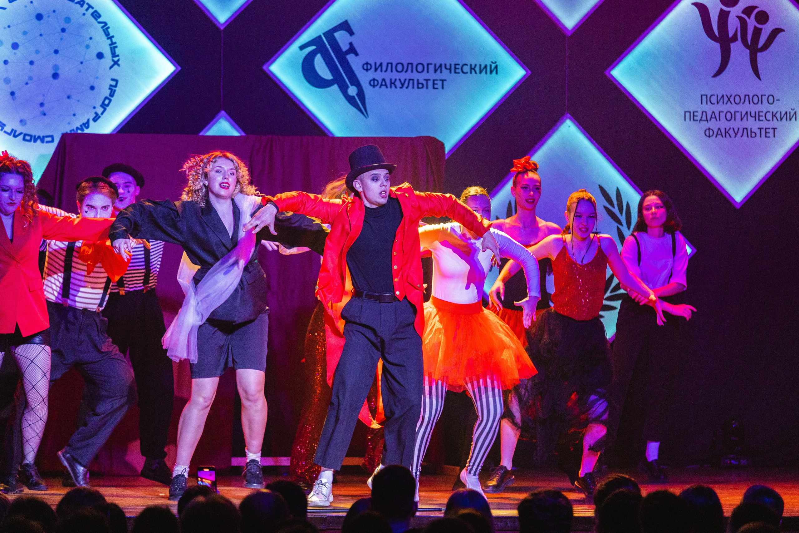 Студвесна 2025 — 50/50. KiPPER Gallery — Фотограф