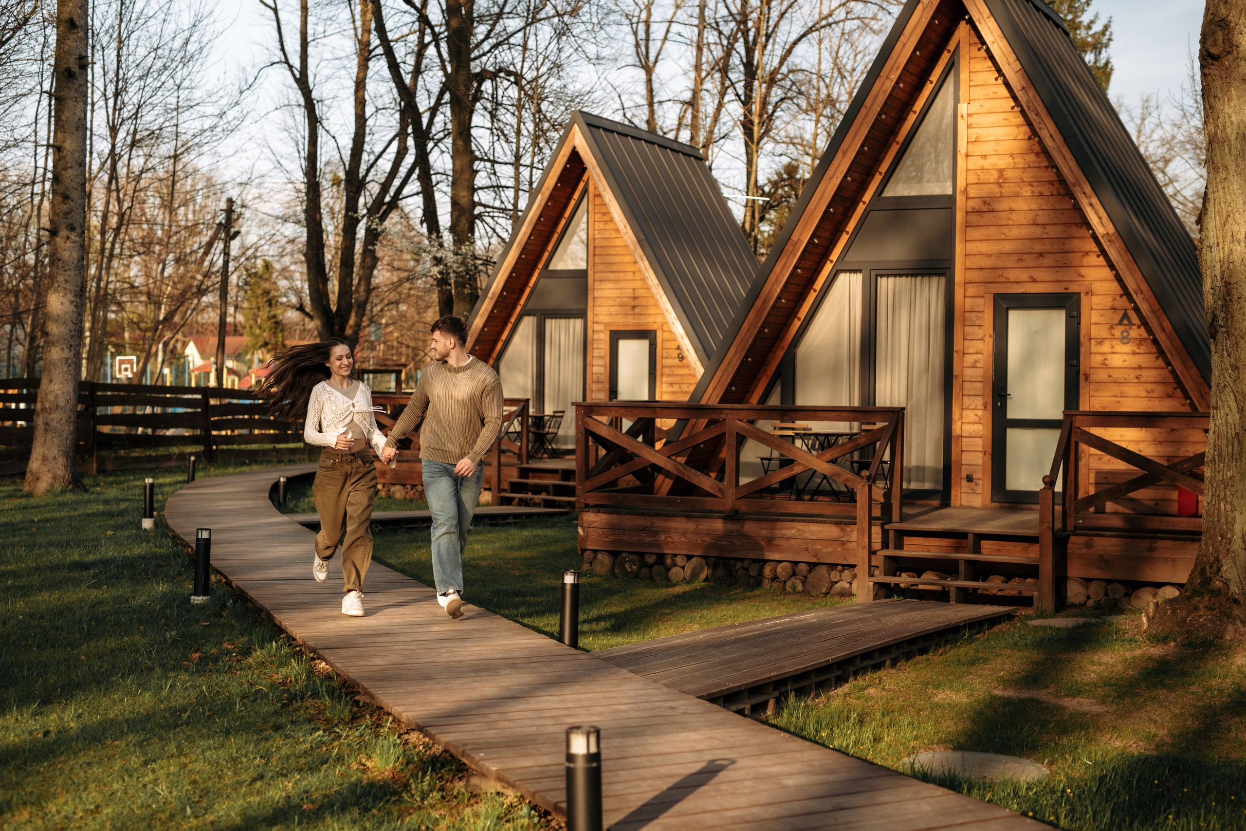 Фотосессия Love Story в глэмпинге для Влады и Виктора. Свадебный фотограф в Тамбове Павел Четвертков