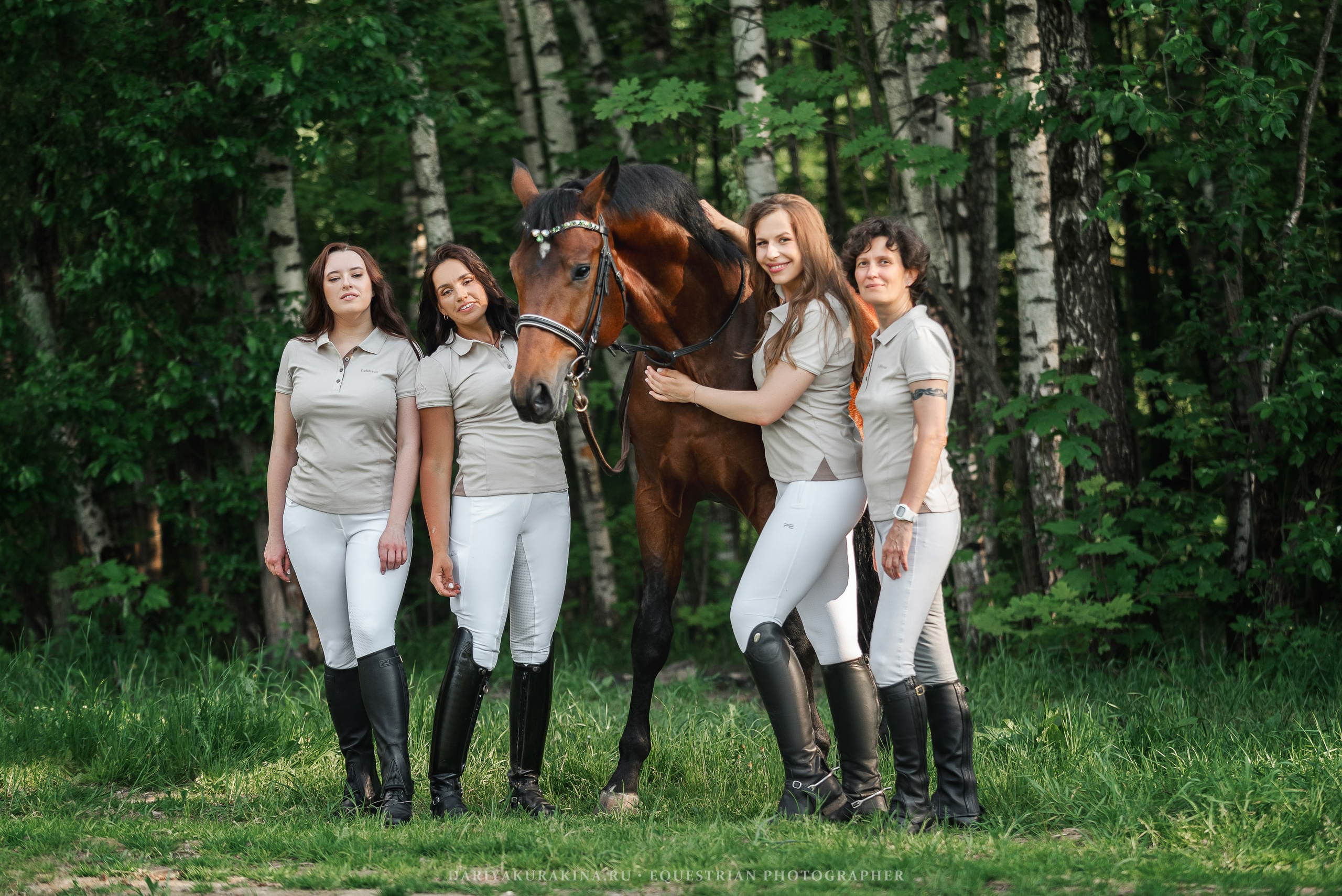 КСПХ «ЮНА», Зелёновое. Конный фотограф Куракина Дарья • Фотосессии с лошадьми