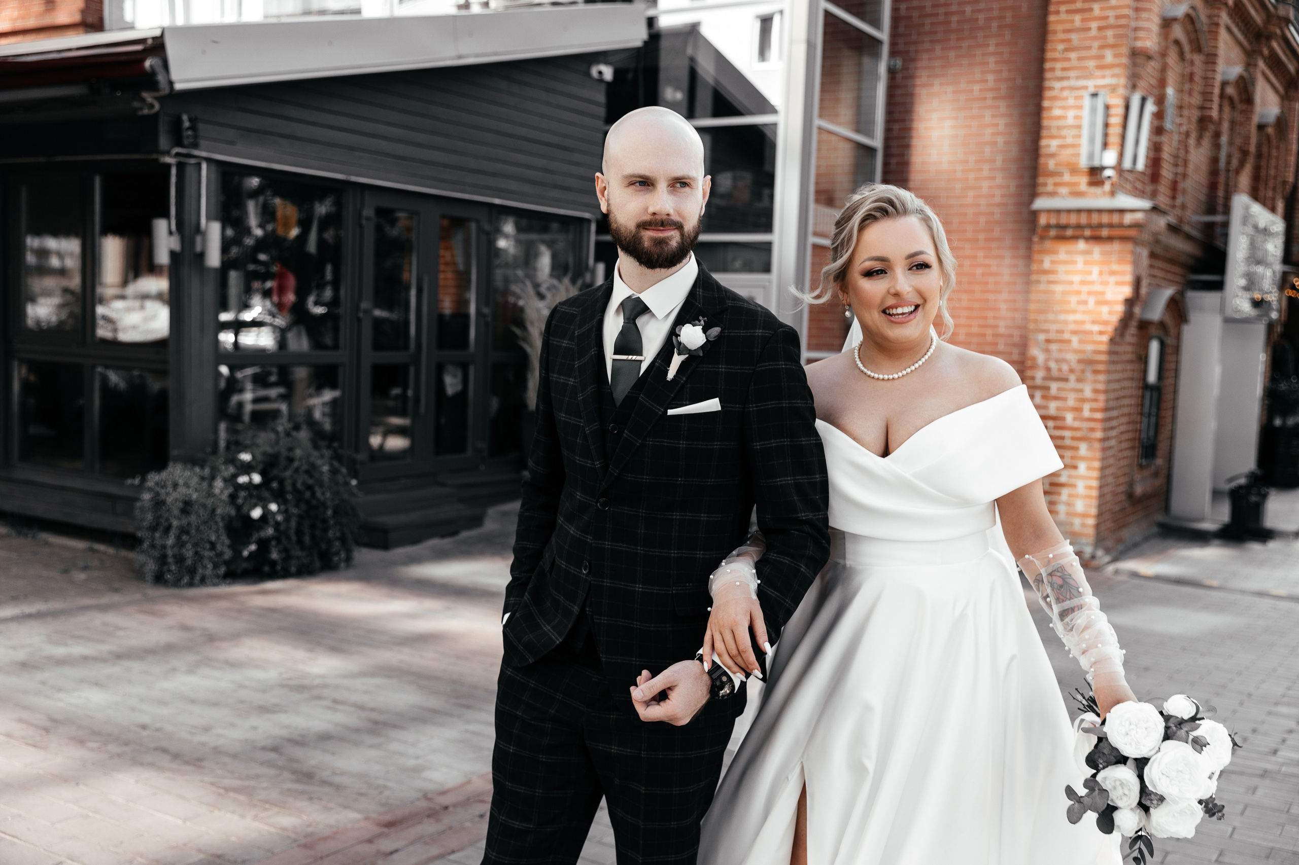 Свадебный фотограф Уфа — Руслан ГабдлисламовЖивые эмоции, красивые кадры, воспоминания на всю жизнь.Работаю по всей Республике Башкортоста. Свадебный фотограф Уфа Руслан Габдлисламов