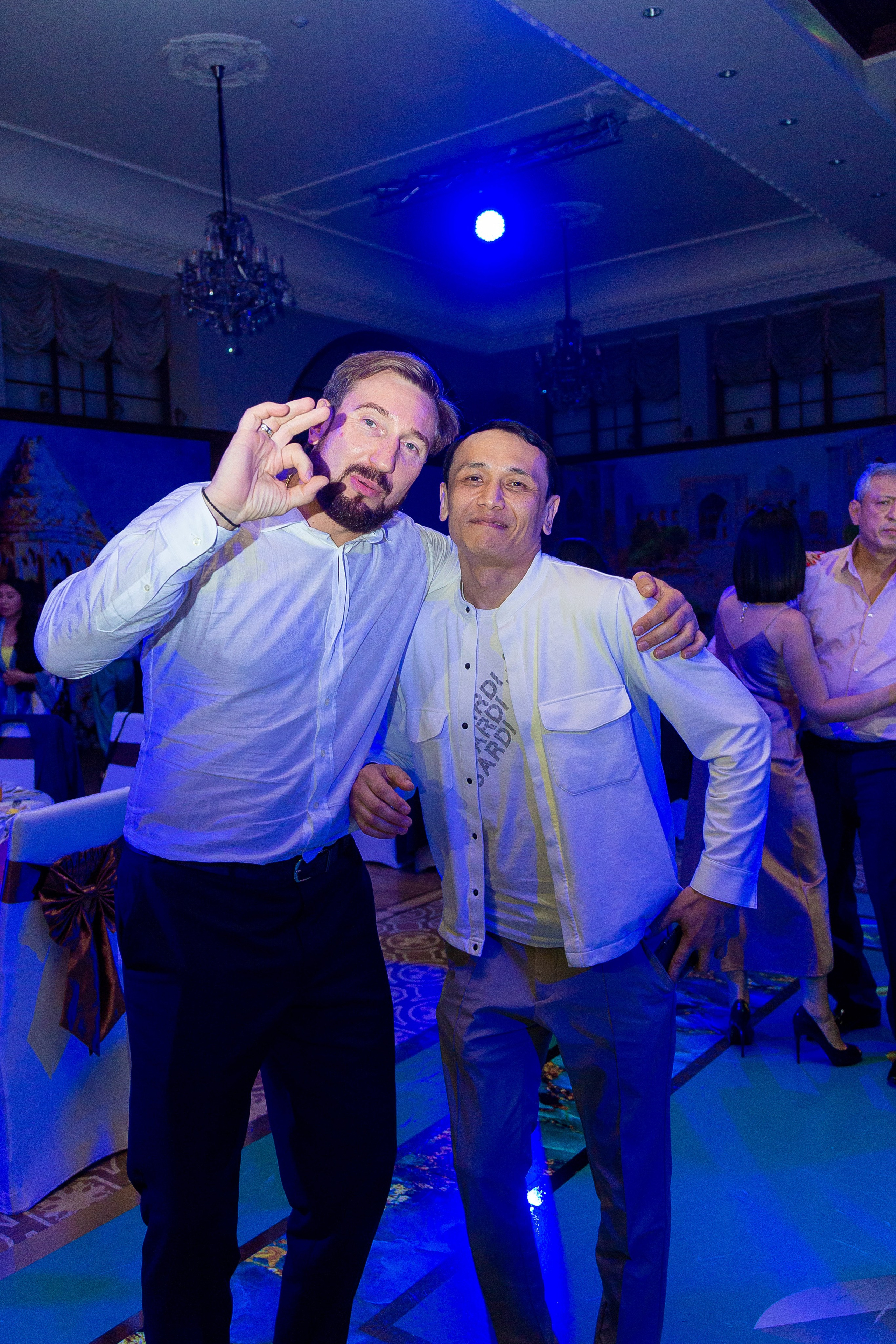 Лео и Давид годик. Свадебный фотограф в Алматы Айгерим Верба