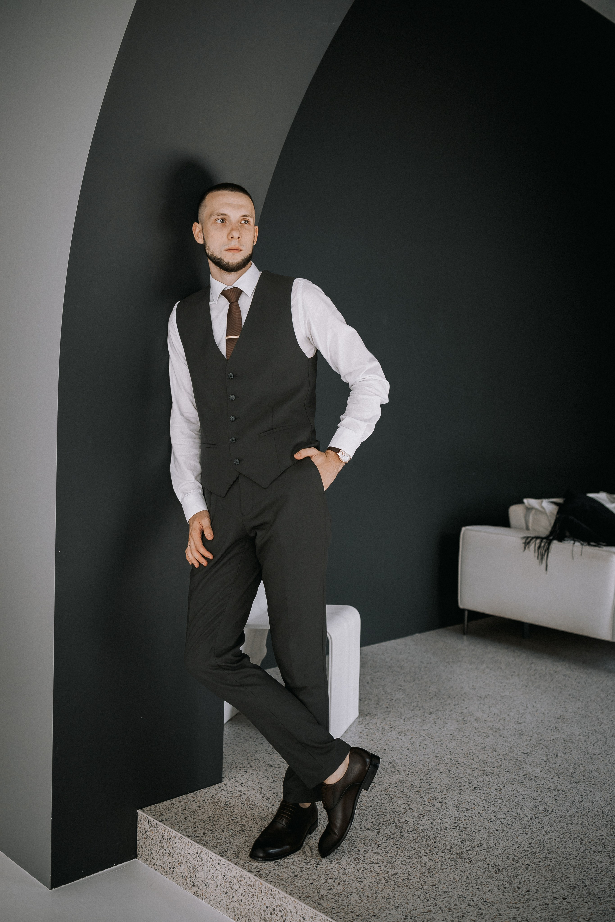 Свадебная прогулка. Эвелина и Дмитрий. Свадебная фотография. Арина Рубах