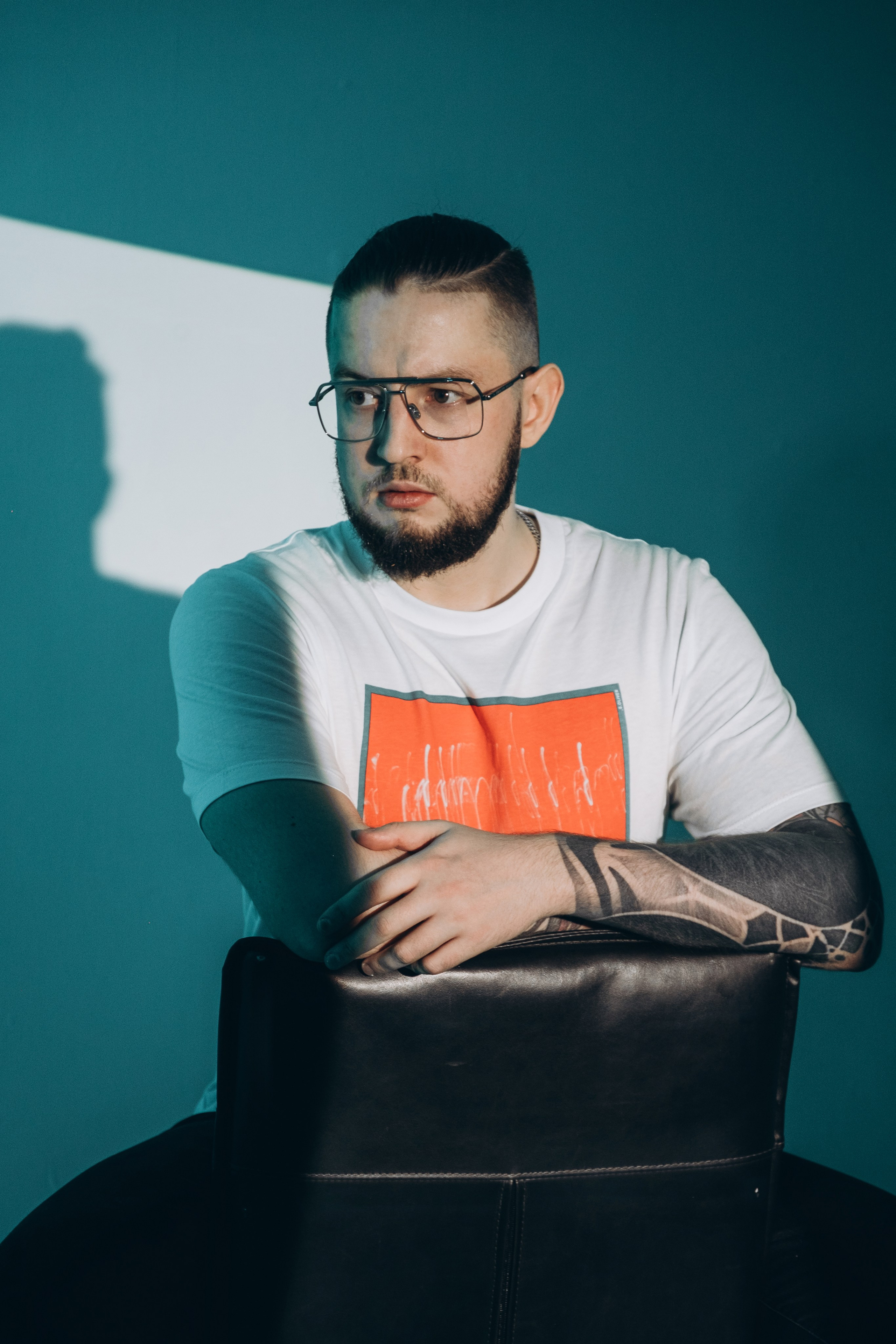 Студийная с цветным светом. Фотограф в Иркутске Анна Мирошникова