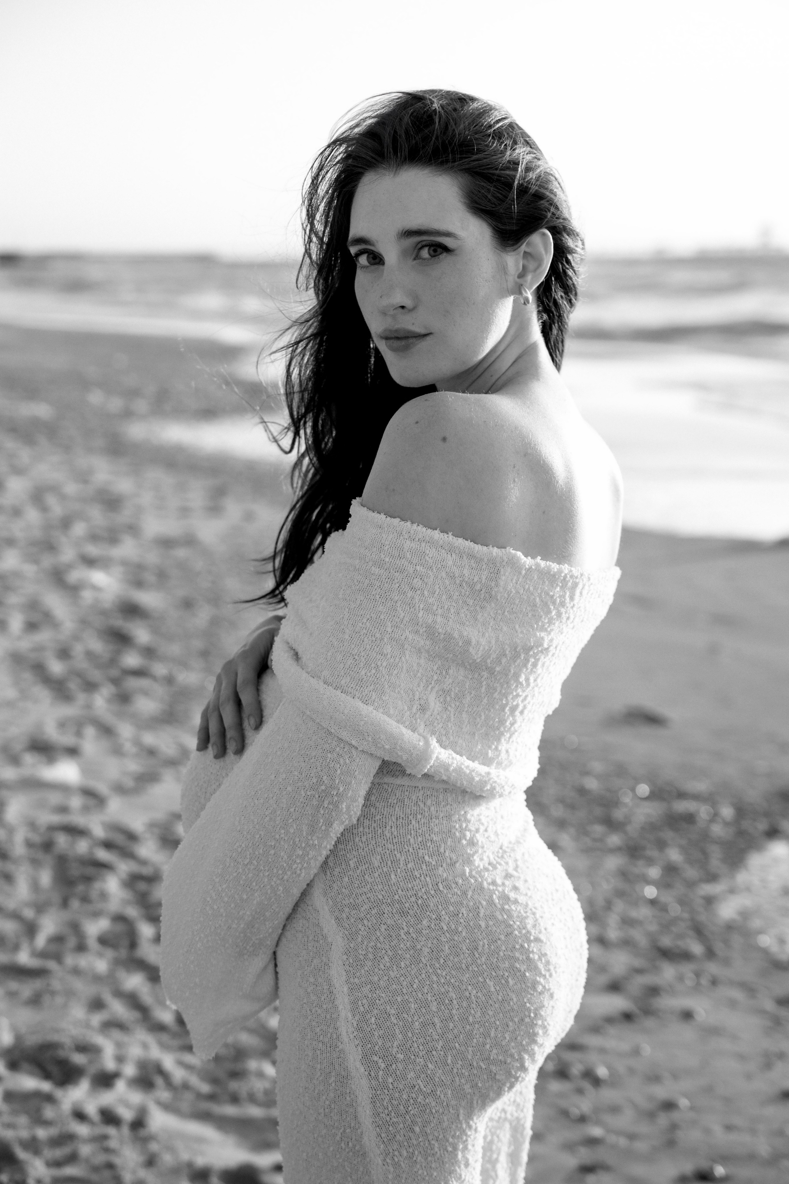 Pregnancy photoshoot (home/park/beach). Главная