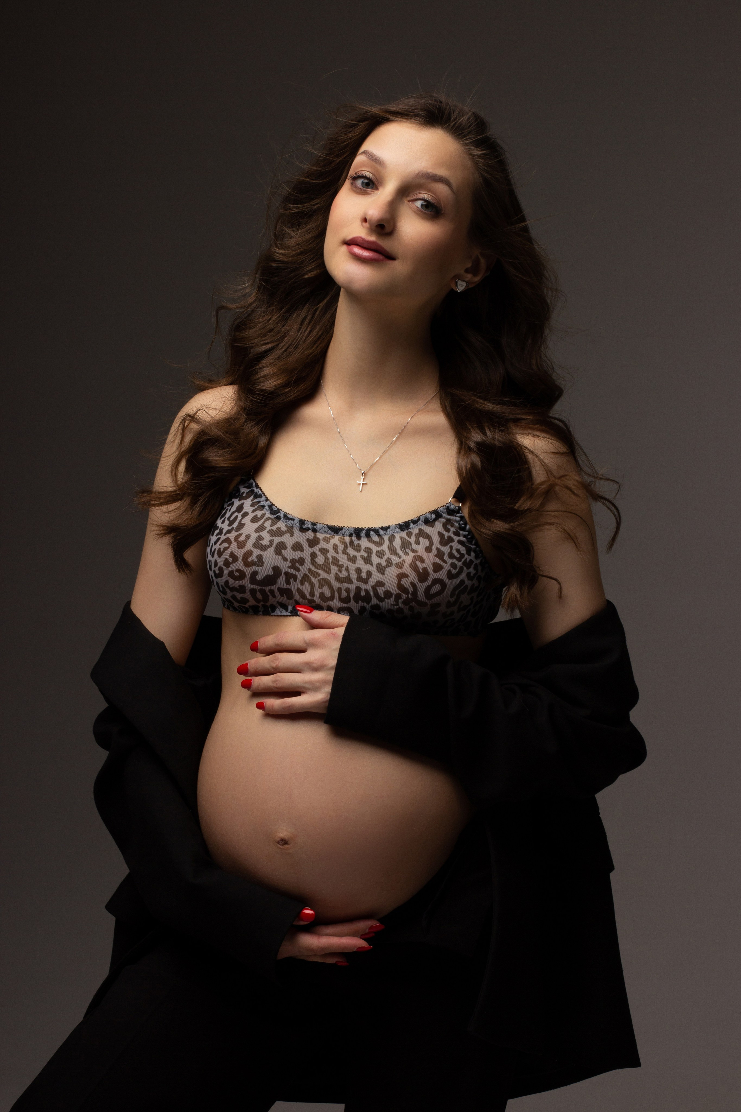 Алёна в ожидании. ФОТОГРАФ ХАБАРОВСК АНАСТАСИЯ РАЧЕНКОВА