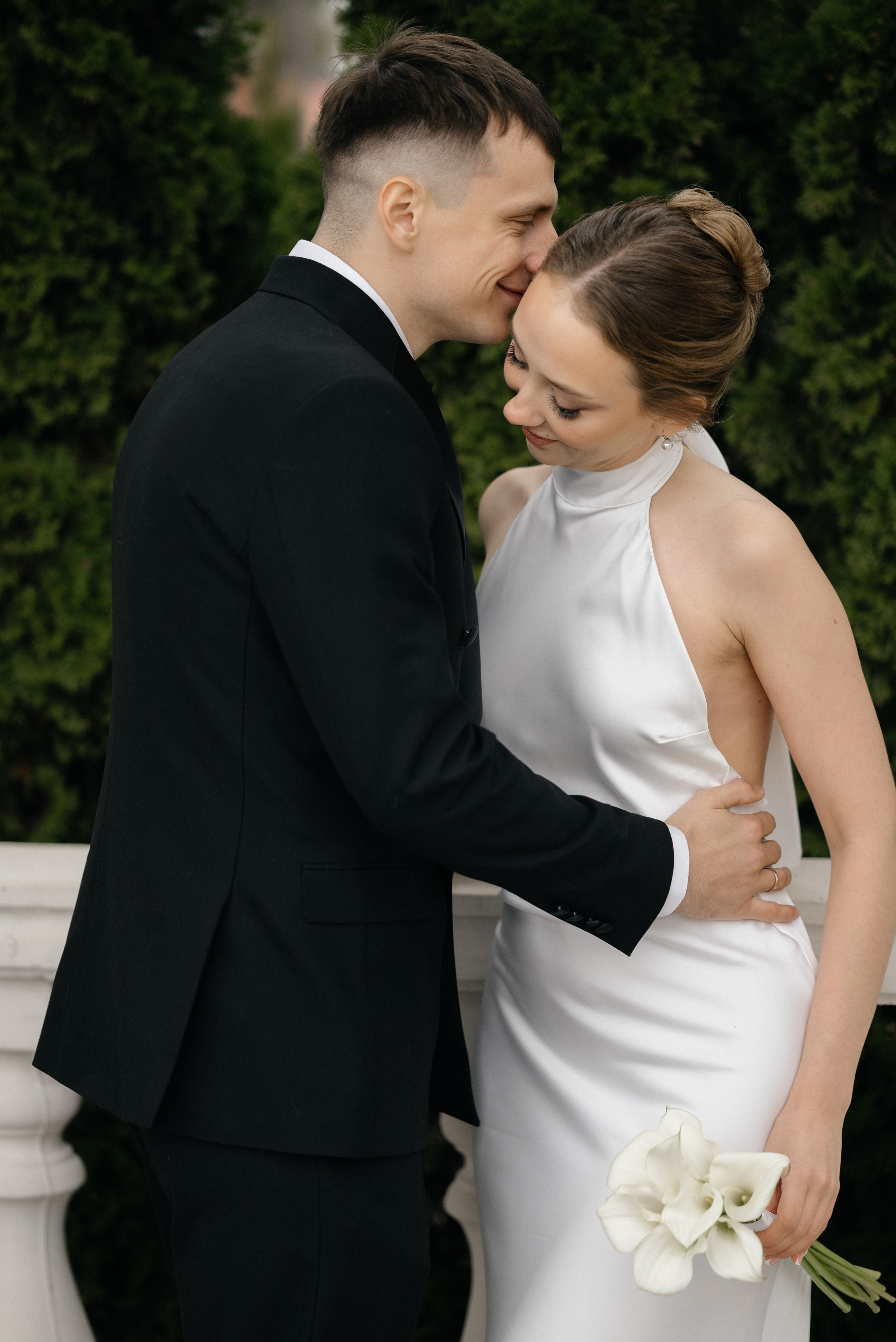 Wedding day in Martinique Bar. Wedding PHOTOGRAPHER Andrew Vnukov