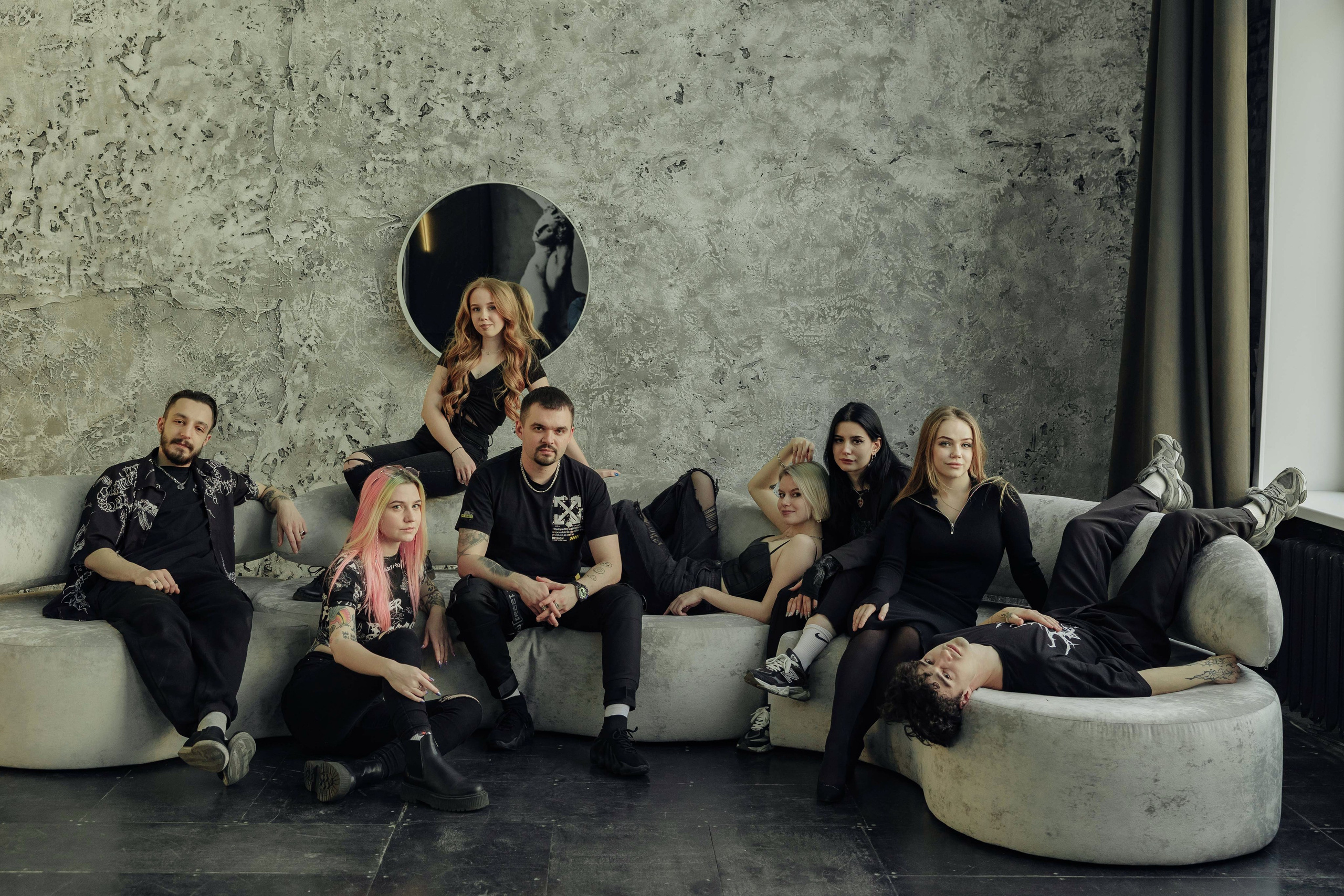 Коллективная фотосессия для мастеров тату-салона «Бить-Колотить». Алексей Шаров — свадебный и репортажный фотограф в Нижнем Новгороде