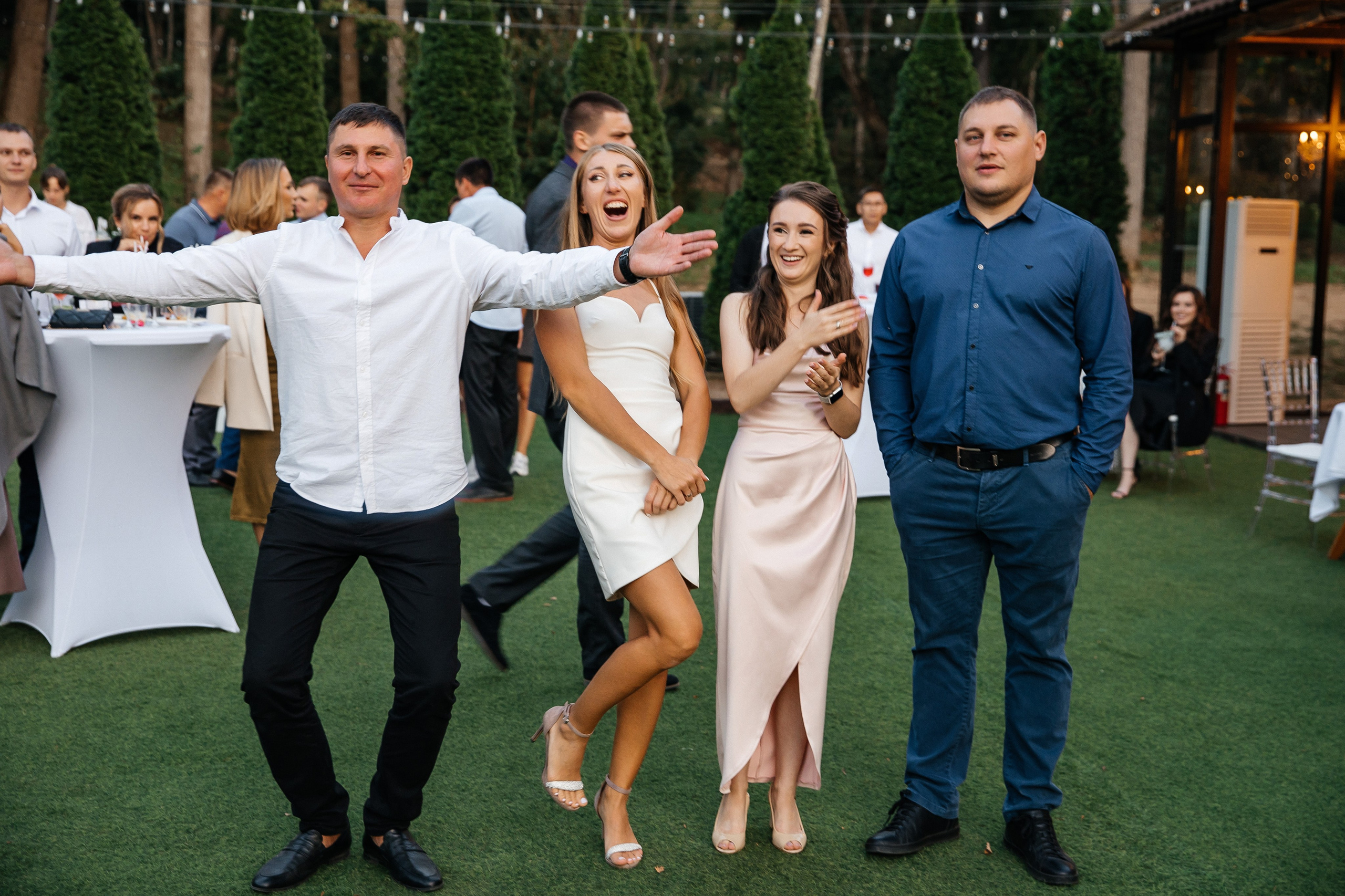 Свадьба на открытом воздухе. Свадебный и семейный фотограф в Москве Олеся Подколзина