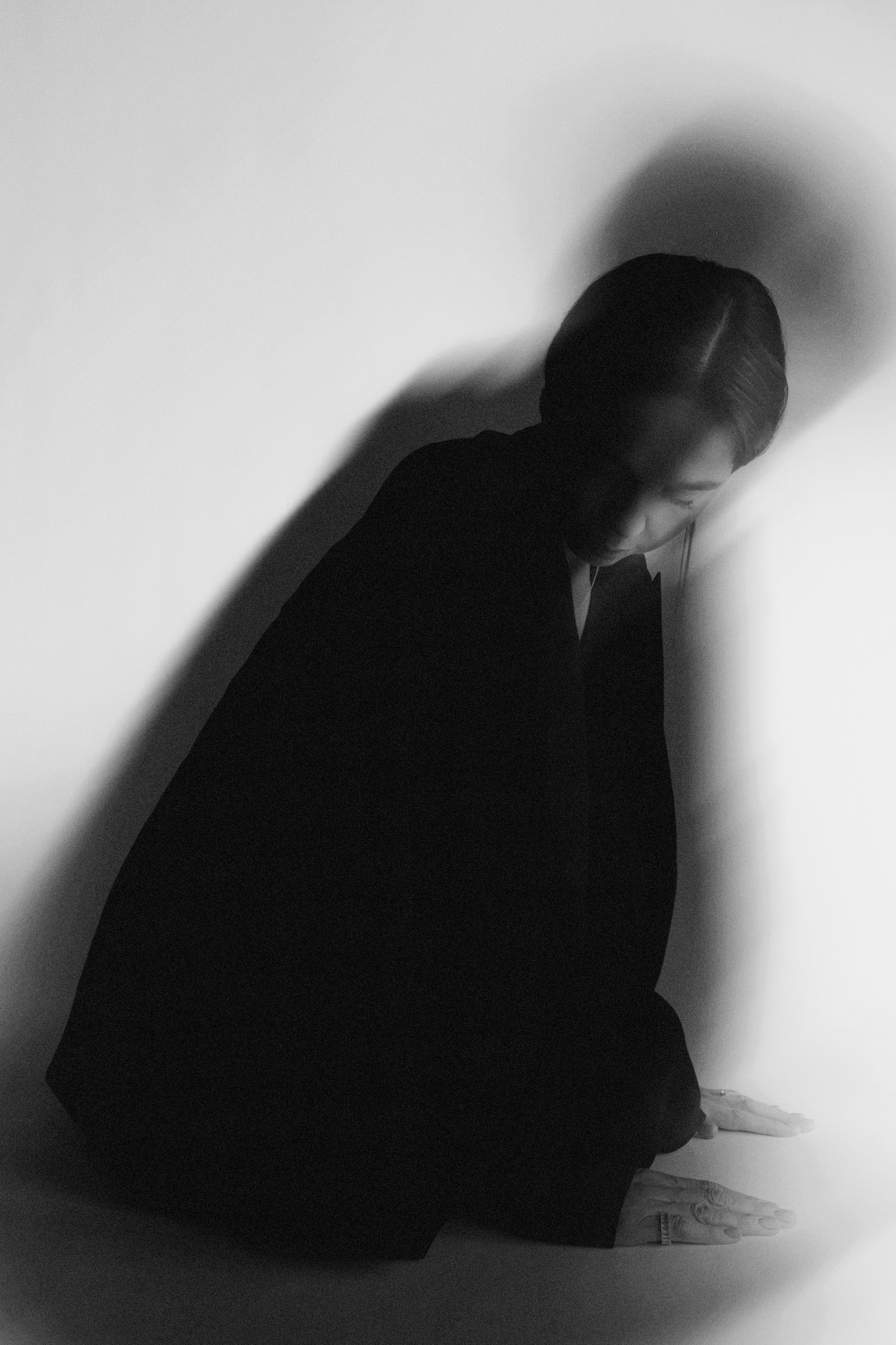 Motionless soul shadows. Фотограф. Великий Новгород. Женя