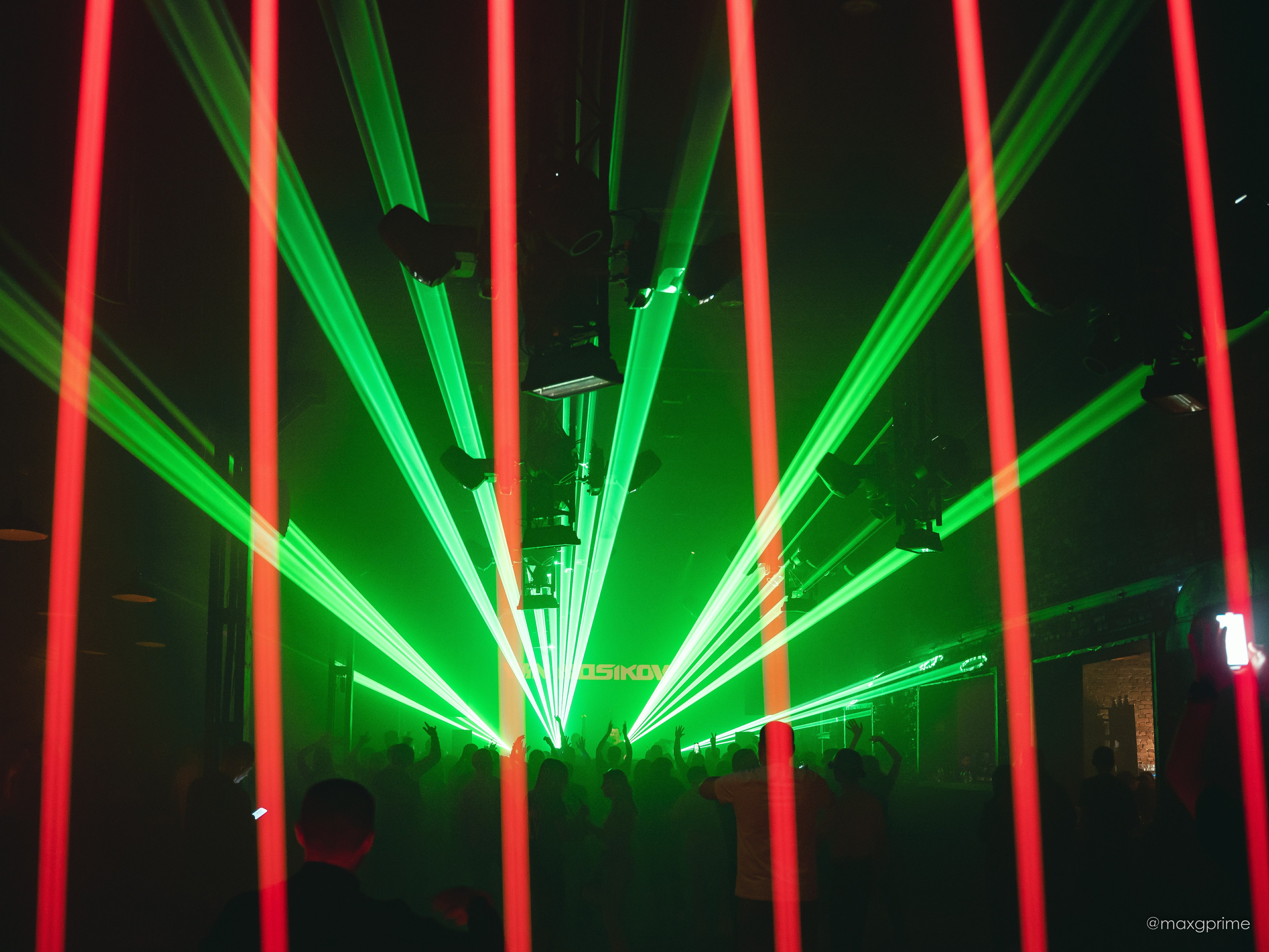 UNDERGROUND. Гришин Фотограф Екатеринбург/Репортаж/ Корпоративная/Свадебная съемка