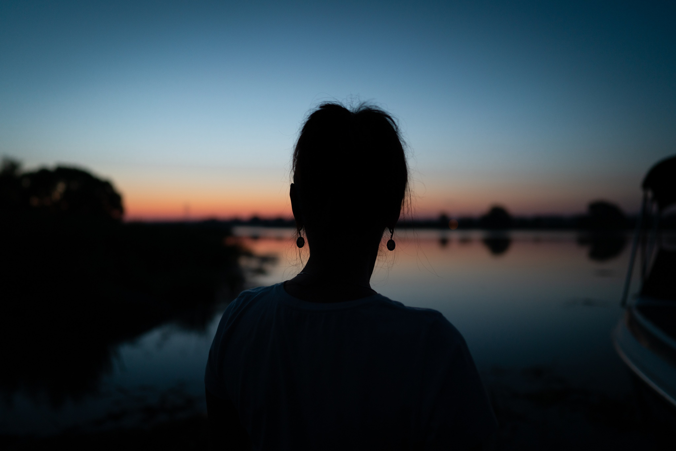 ПОРТРЕТЫ. ПОБУДЬ ЗДЕСЬ И ЦЕЛЕЕ БУДЕТ ЭТОТ МИР