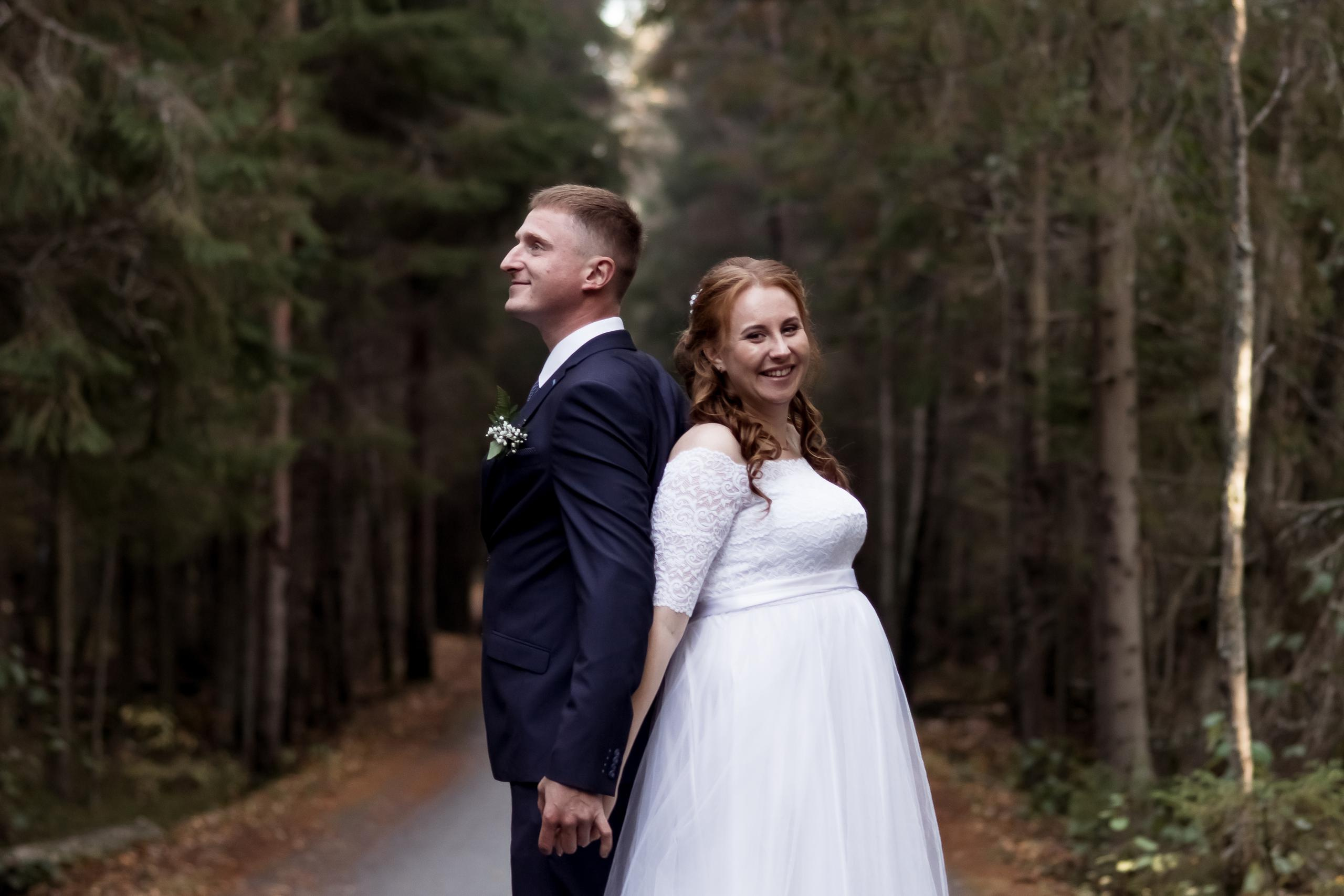 Роман и Елизавета / Приозерск. Финский пляж. Фотограф Барт Полина. Снимаю в Санкт-Петербурге, Москве, Приозерске