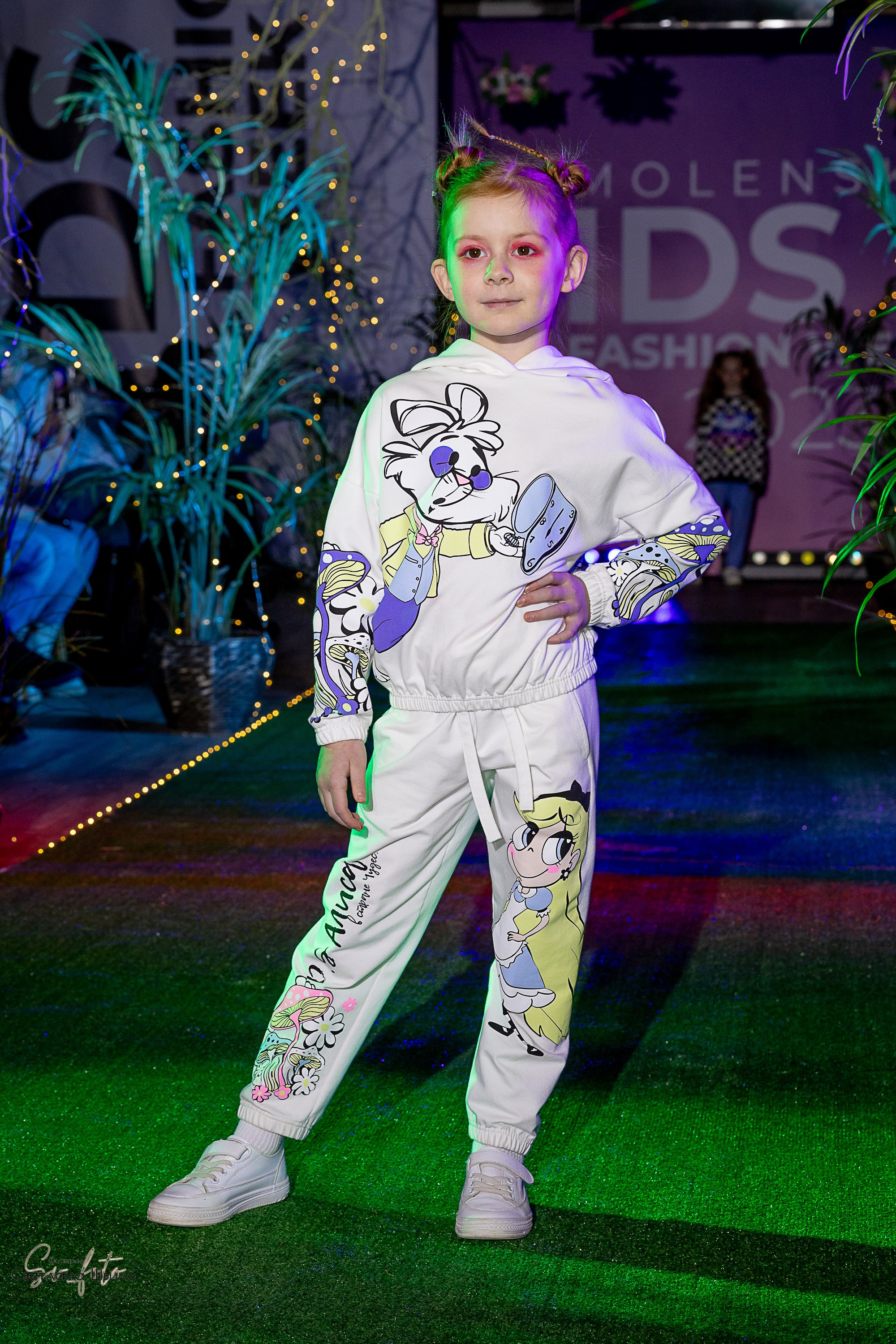 Smolensk Fashion Week_показы_ДЕНЬ 3_ФИНАЛ_Алиса в стране чудес. Главная