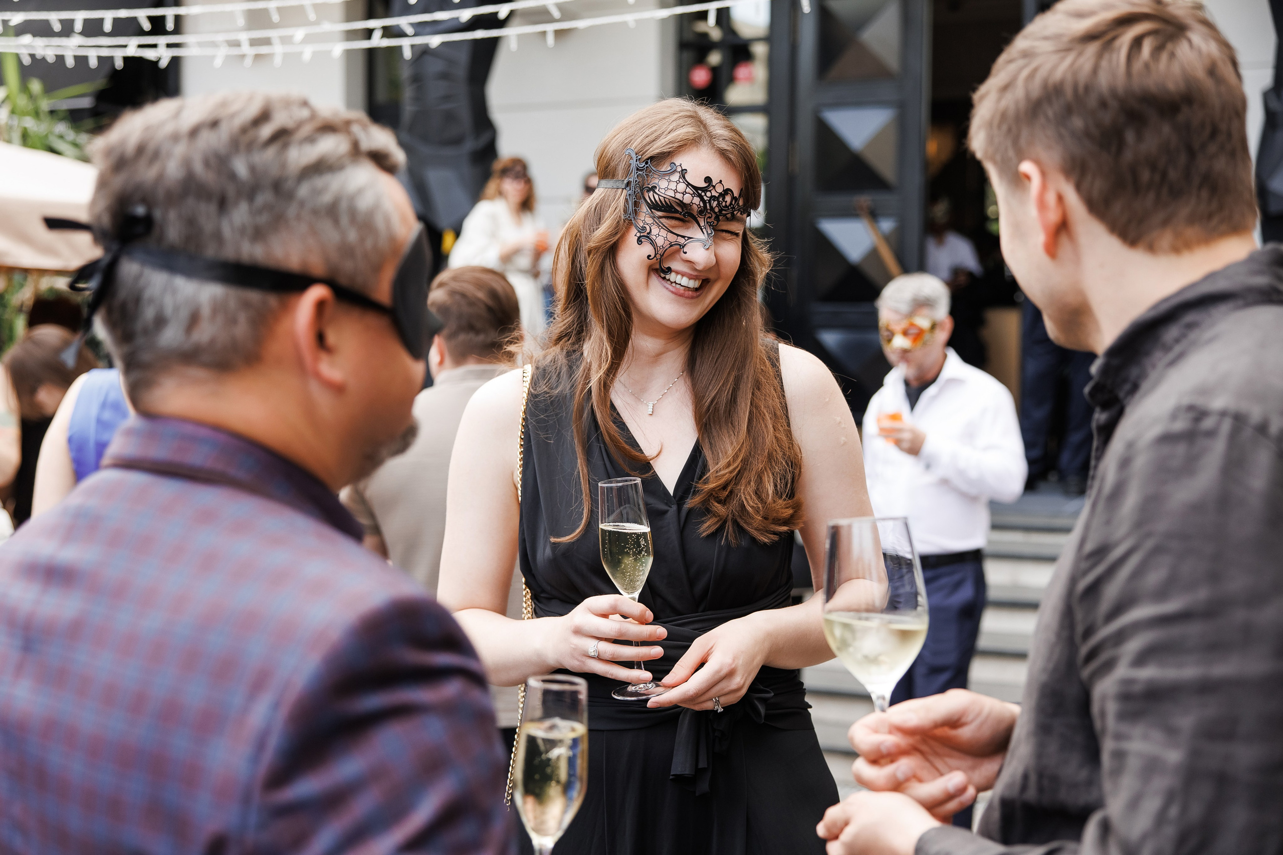 Hub Shipping. Свадебный репортажный фотограф в Москве