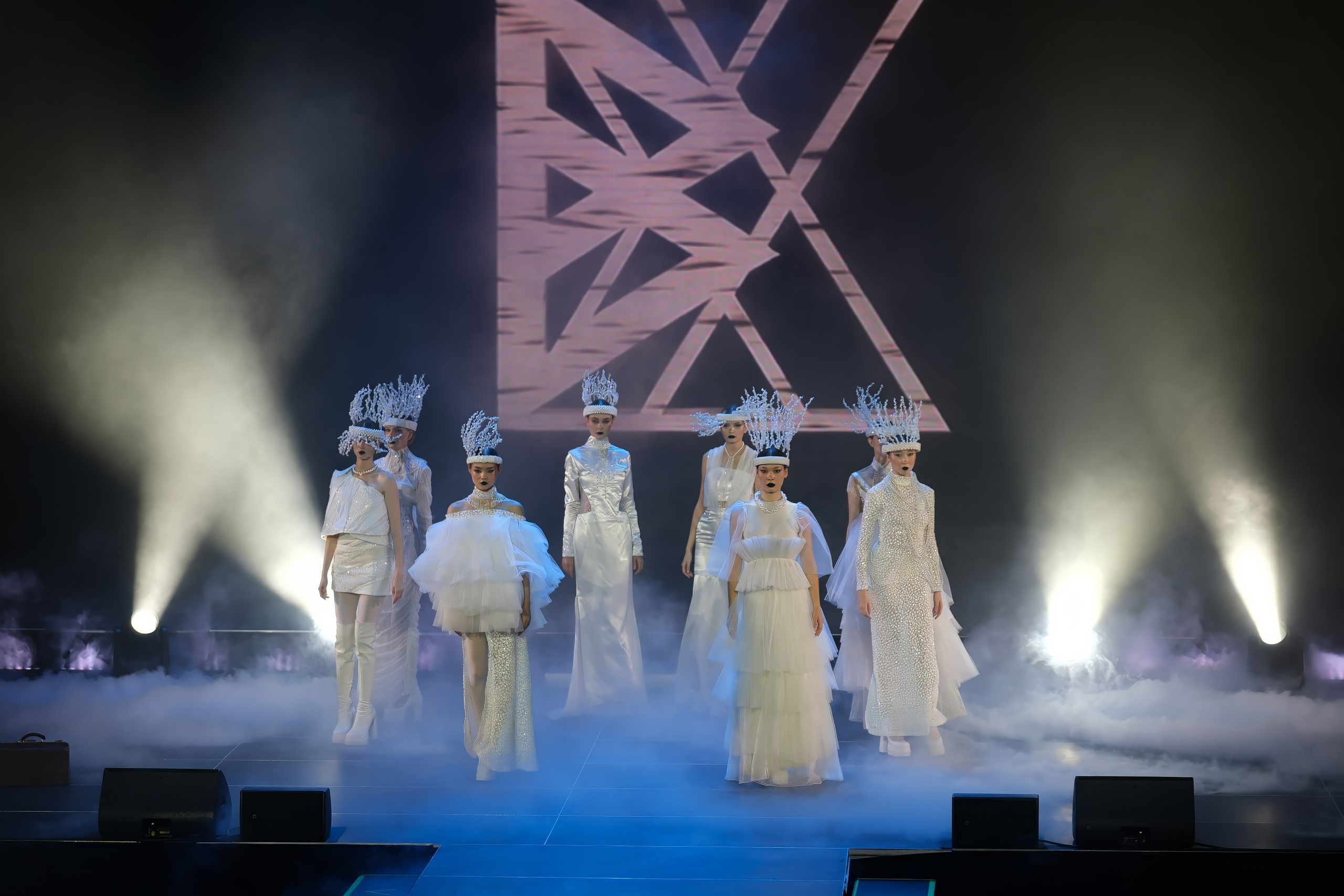 Подиумный спектакль «Стиль Надежды». Добро пожаловать в студию «Цифровой скульптор»  где искусство встречается с технологиями!