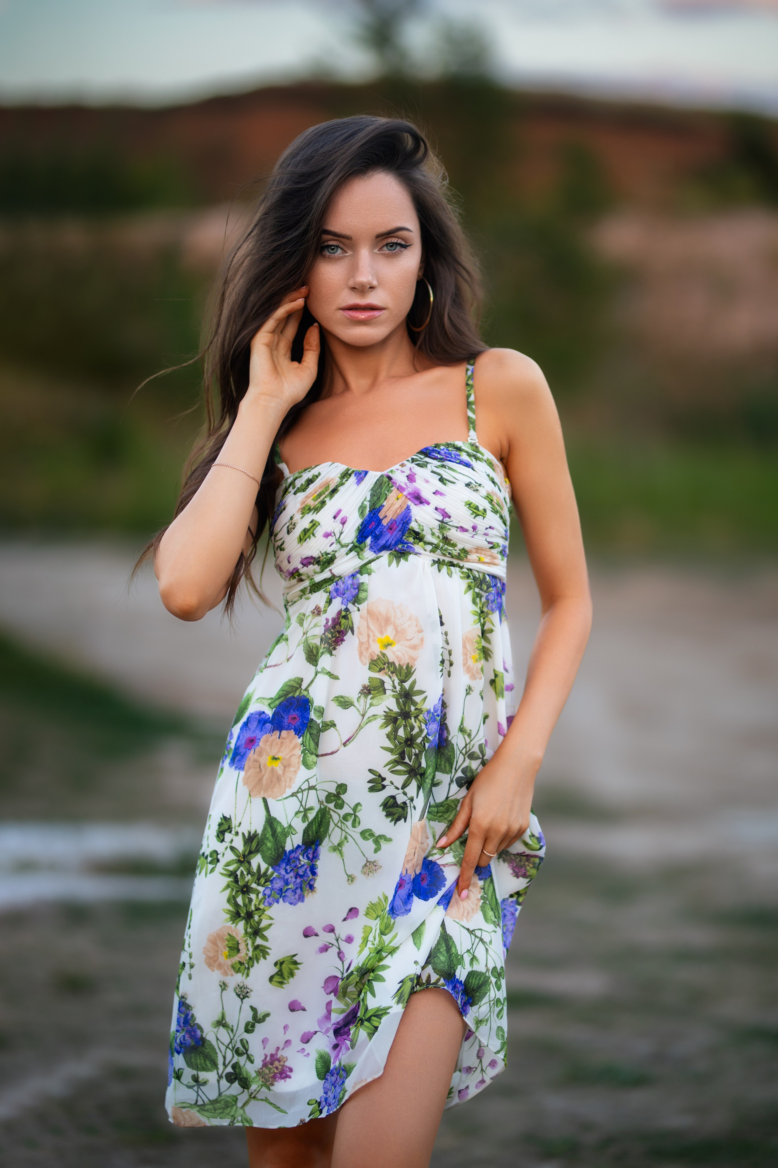 Летняя съемка с Екатериной на природе в парке Белый Колодец в формате для «себя»