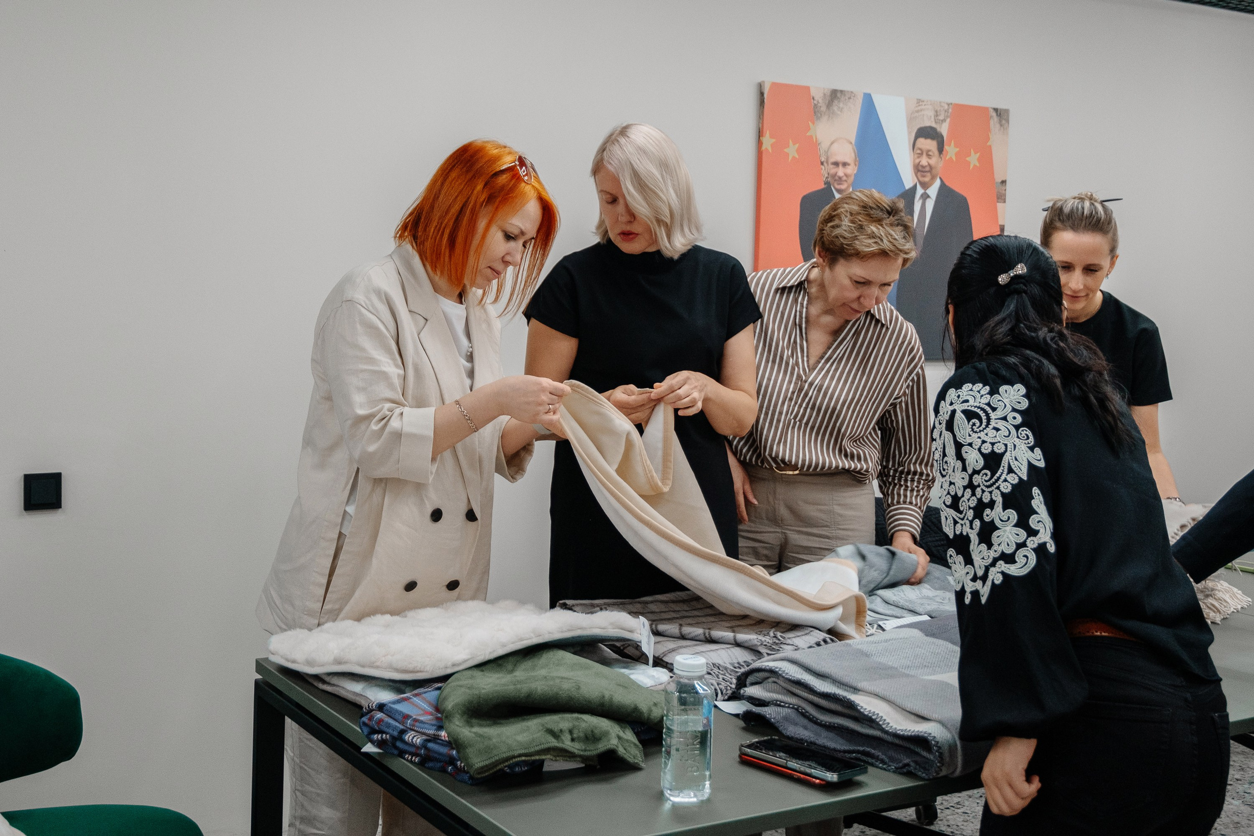 Делегация Китая в Ивановской текстильной компании