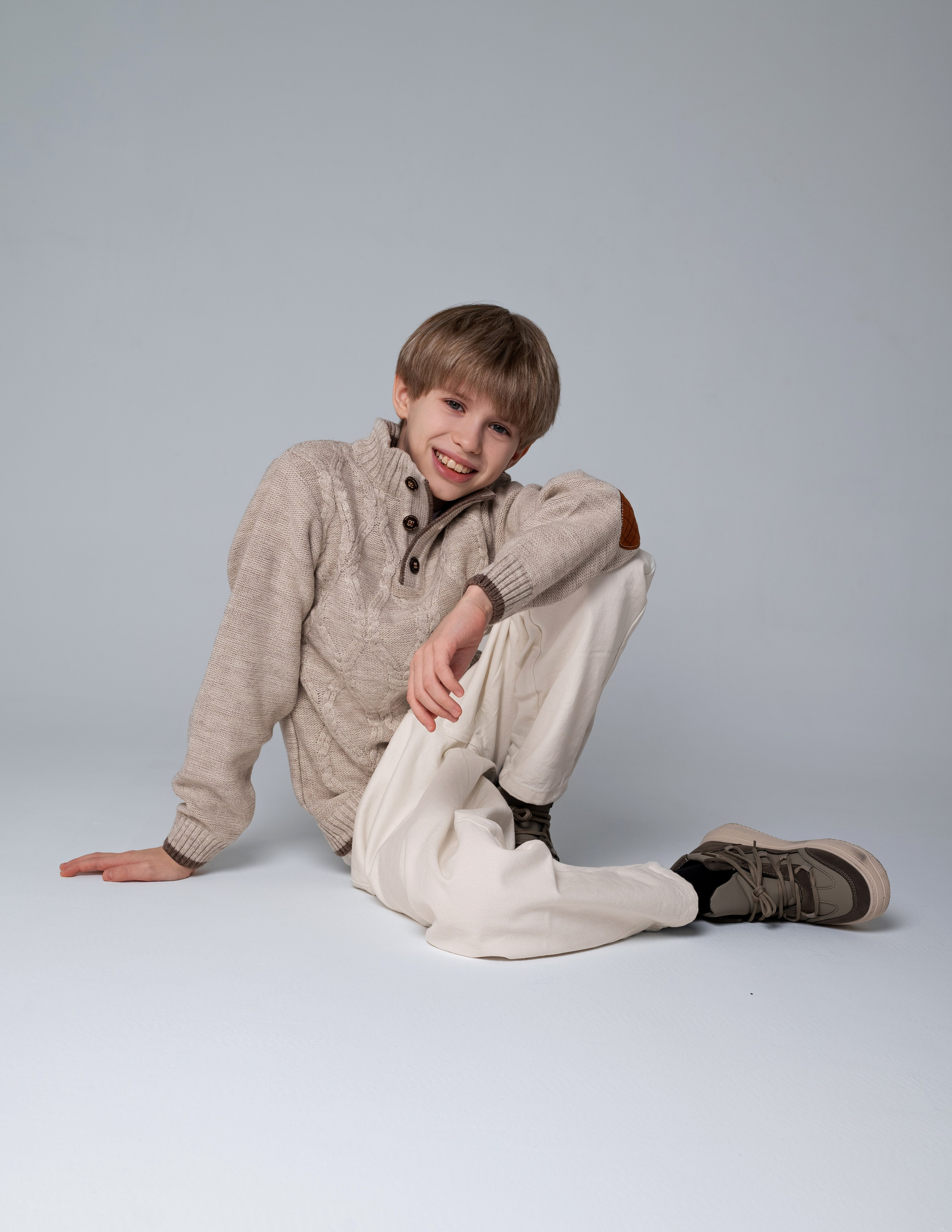 Модельное портфолио. Фотограф Москва Виктория Вишневская актерское / модельное портфолио