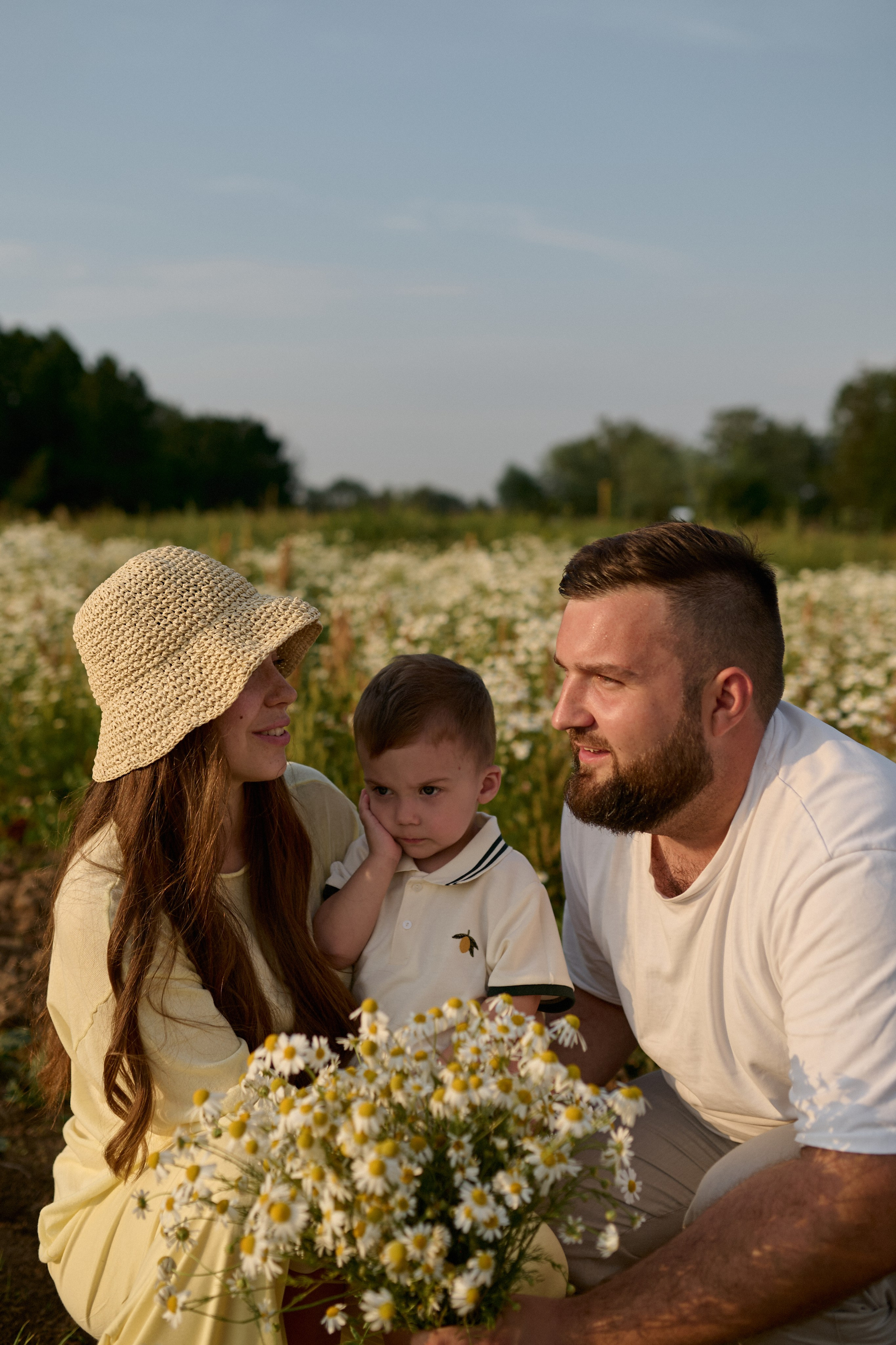 Рома, Оля, Максим и ромашки. Семейный и свадебный lifestyle-фотограф в Москве Мария Петрова