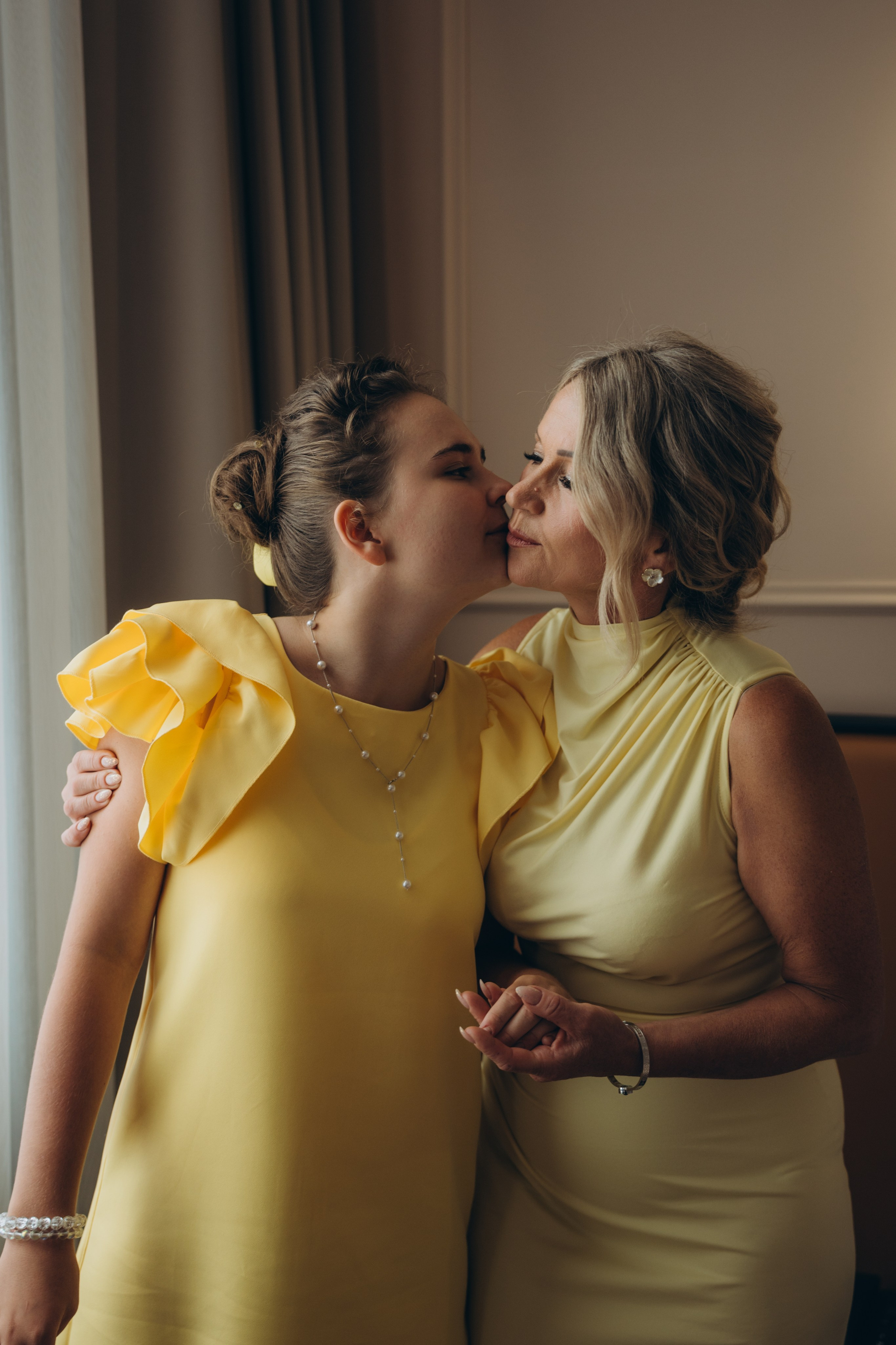 Алексей & Вероника (Утро в отеле Пушкин). Свадебный, семейный фотограф в Иркутске Светлана Макаричева